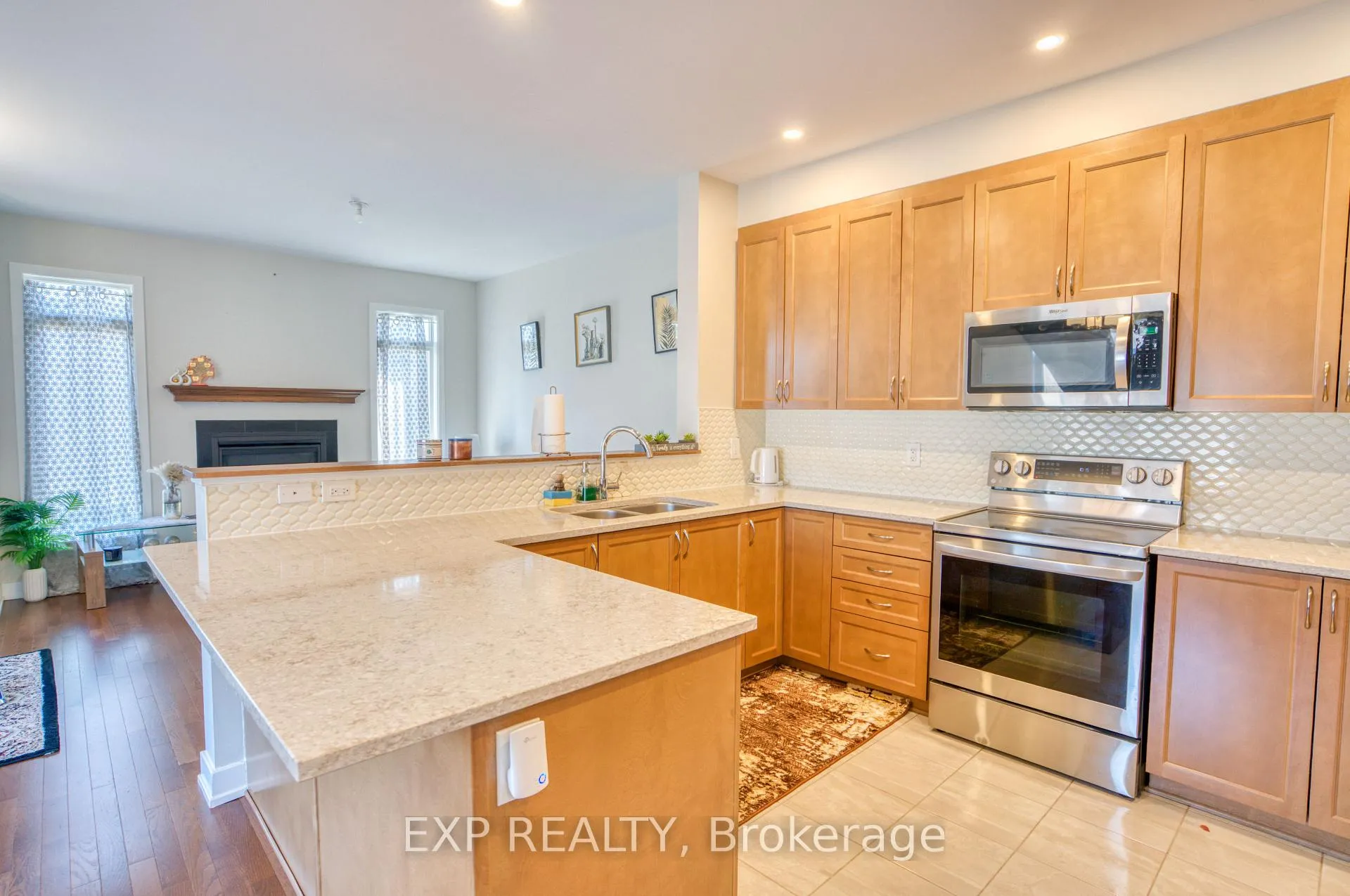 Photo 11 of 24 Kugagami Road, Ottawa, Leitrim — HOMEH
