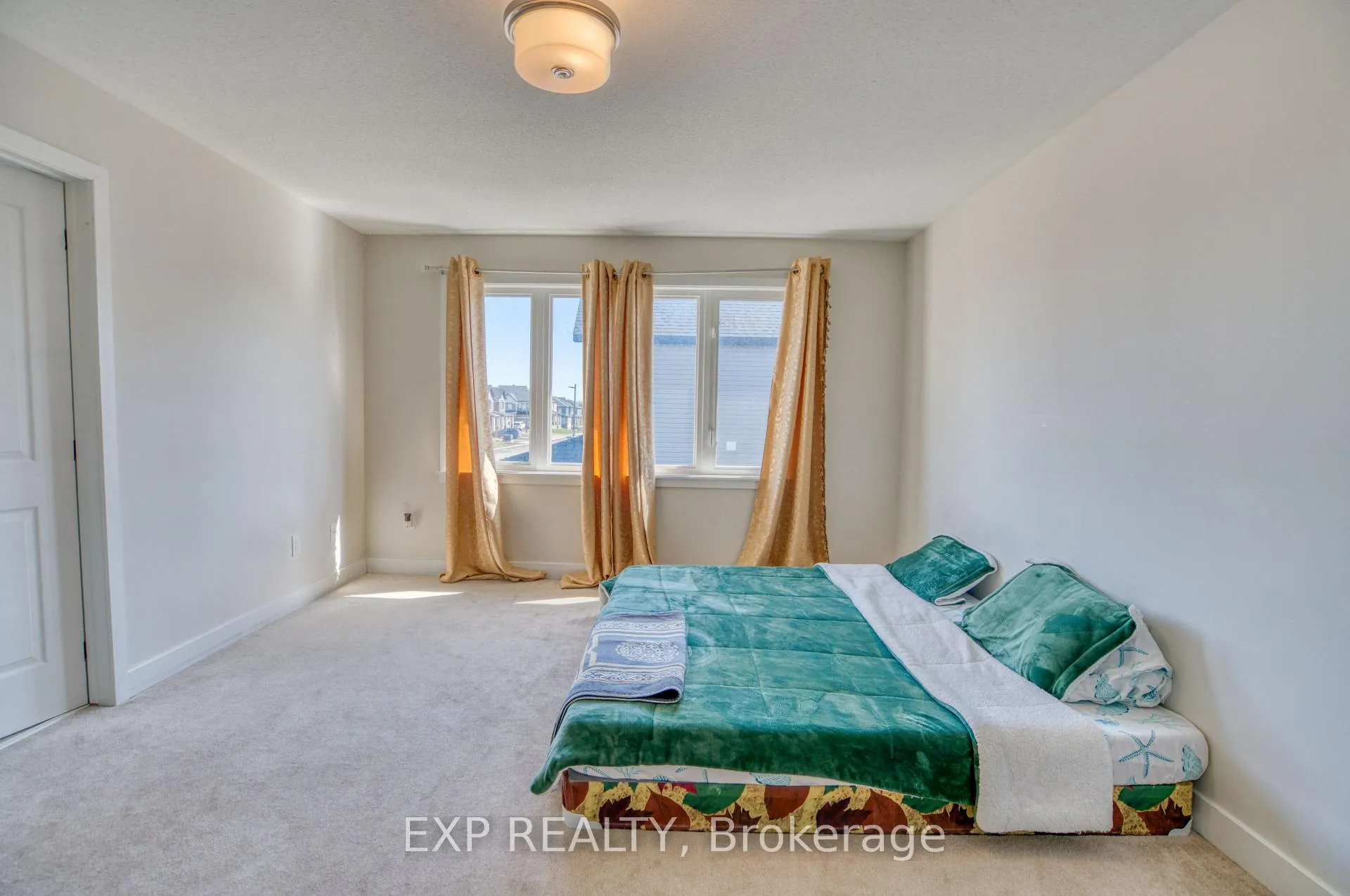 Photo 21 of 24 Kugagami Road, Ottawa, Leitrim — HOMEH