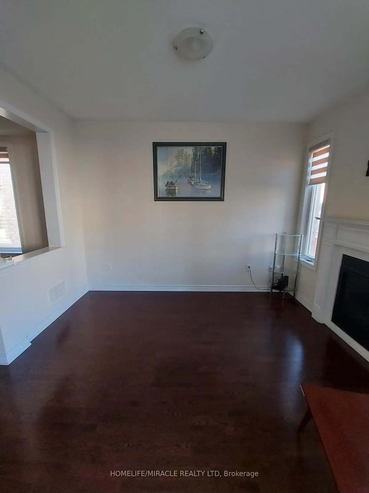 Photo 4 of 14 Ebury Drive, Brampton, Credit Valley — HOMEH