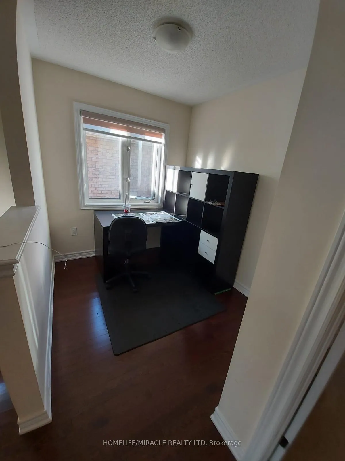 Photo 12 of 14 Ebury Drive, Brampton, Credit Valley — HOMEH