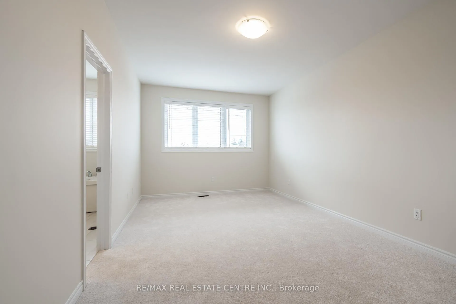 Photo 28 of 1426 Almonte Drive, Burlington, Tyandaga — HOMEH