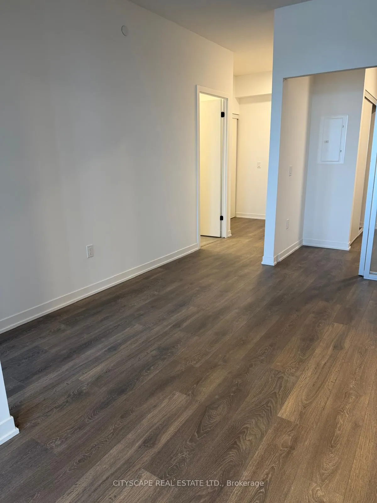 Photo 15 of Unit 523, 4787 Powers Common, Burlington, Alton — HOMEH