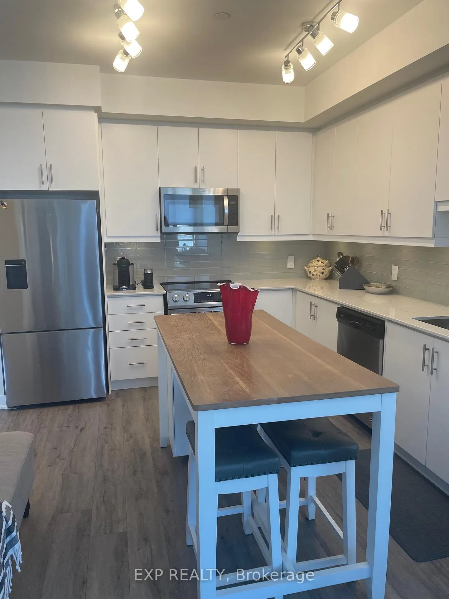 Photo 10 of Unit 101, 340 Plains Road E, Burlington, LaSalle — HOMEH