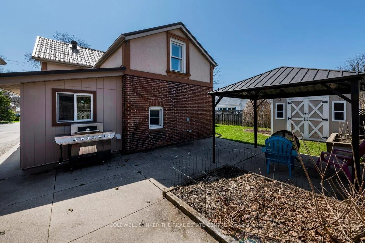 Photo 44 of 46 Park Street, Barrie, Queen's Park — HOMEH
