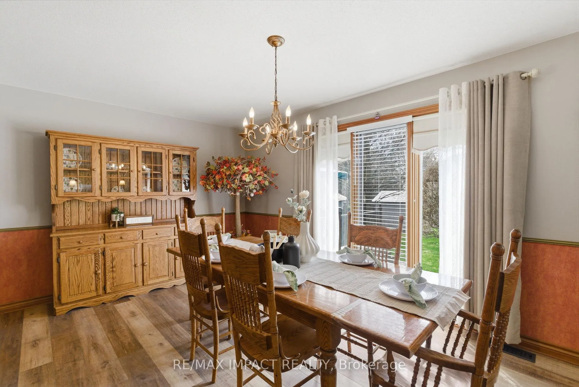 Photo 14 of 5670 Main Street, Clarington, Orono — HOMEH