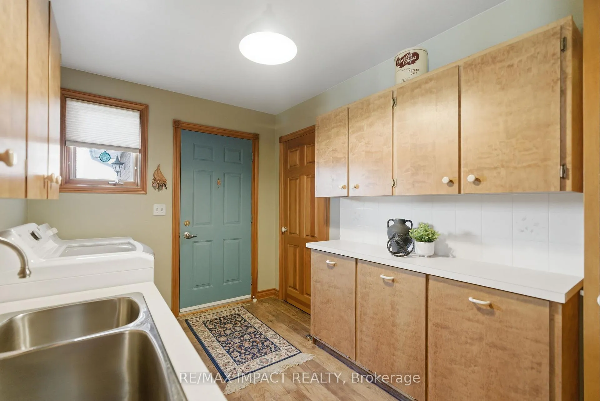 Photo 17 of 5670 Main Street, Clarington, Orono — HOMEH