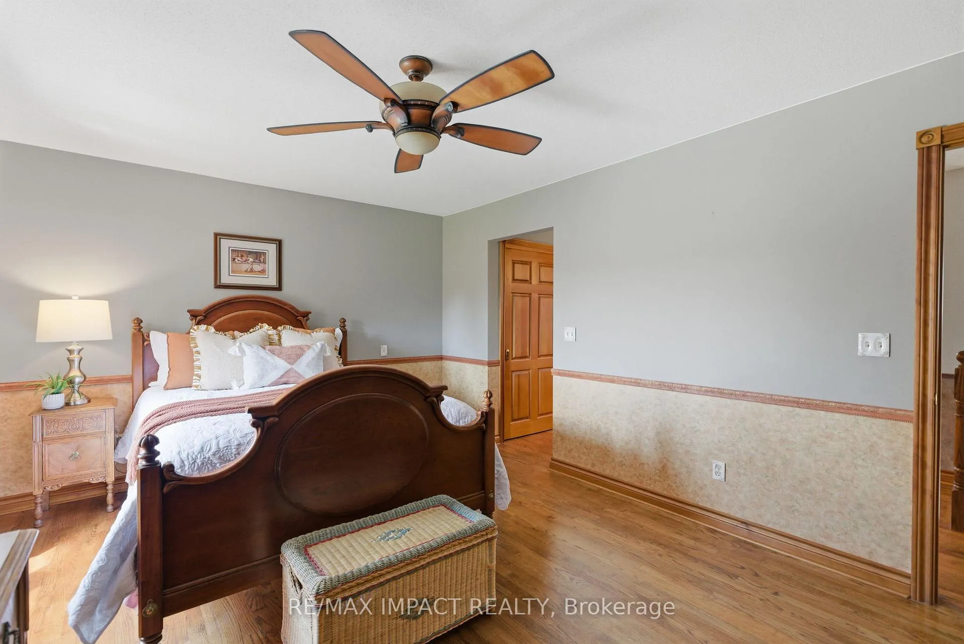 Photo 20 of 5670 Main Street, Clarington, Orono — HOMEH