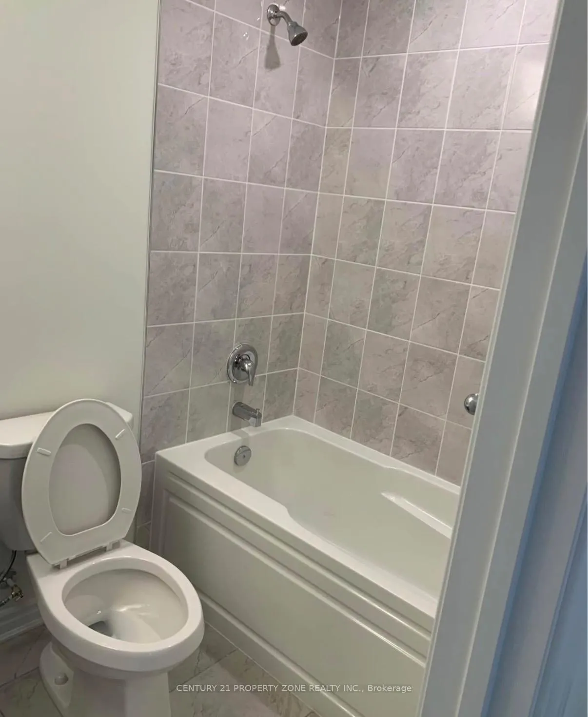 Photo 6 of Unit 620, 200 Lagerfeld Drive, Brampton, Credit Valley — HOMEH