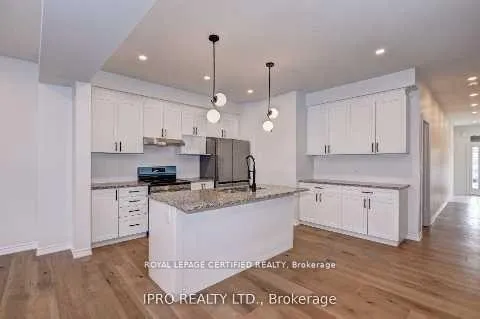Photo 5 of 54 Pondcliffe Drive, Kitchener — HOMEH