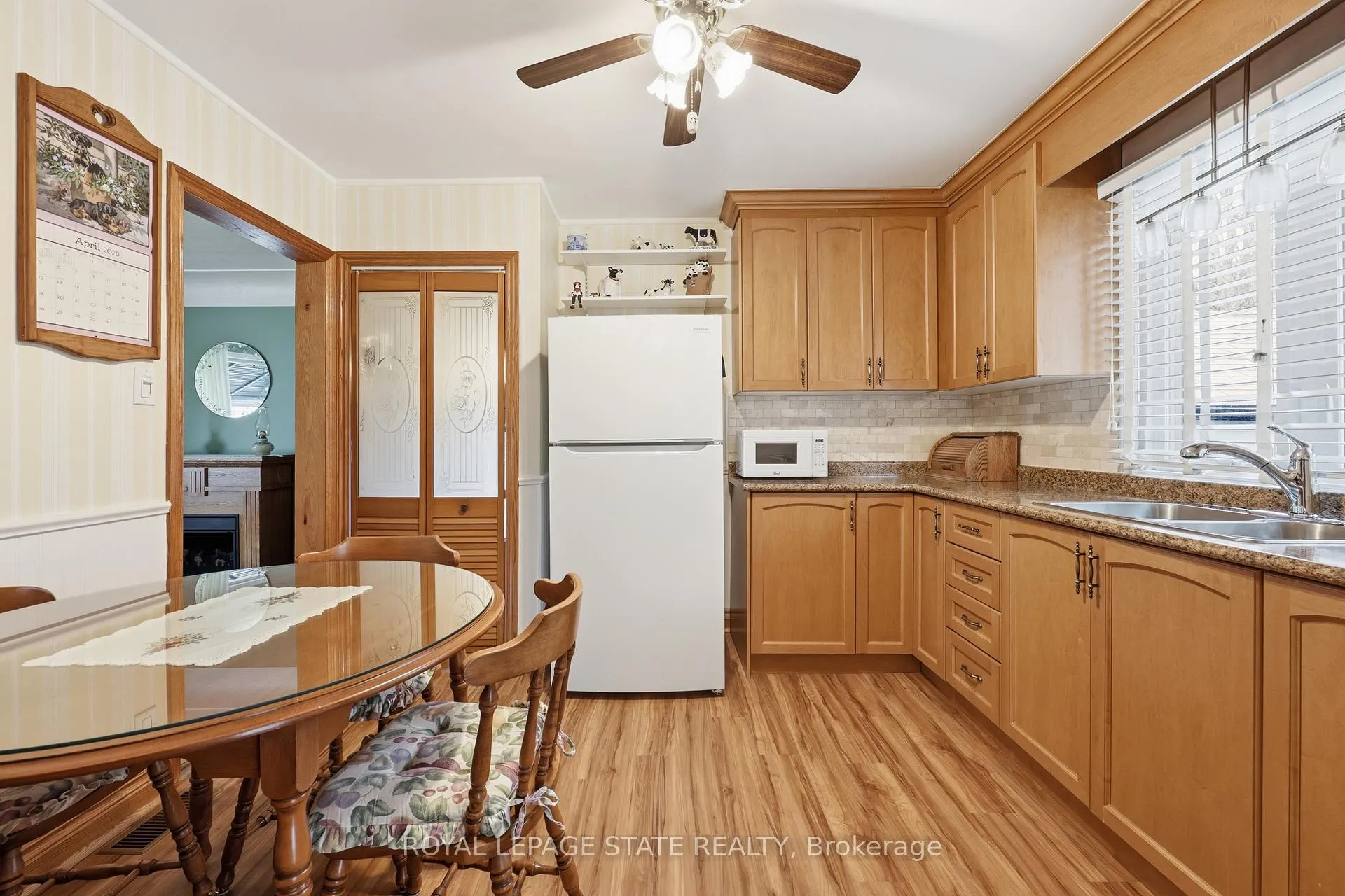 Photo 13 of 37 Central Park Avenue, Hamilton, Dundas — HOMEH