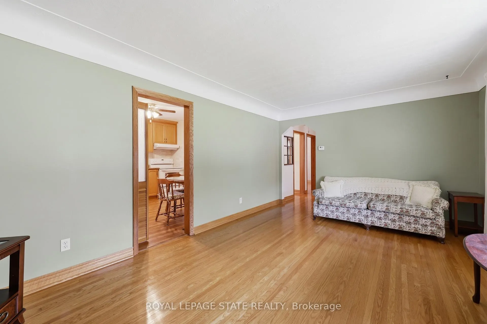 Photo 18 of 37 Central Park Avenue, Hamilton, Dundas — HOMEH