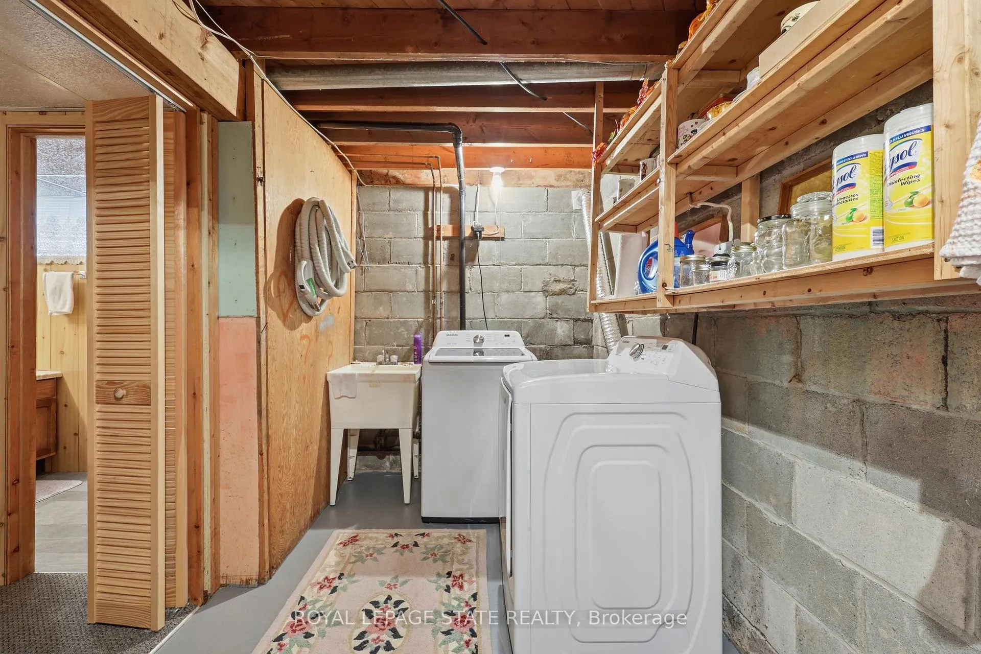Photo 31 of 37 Central Park Avenue, Hamilton, Dundas — HOMEH
