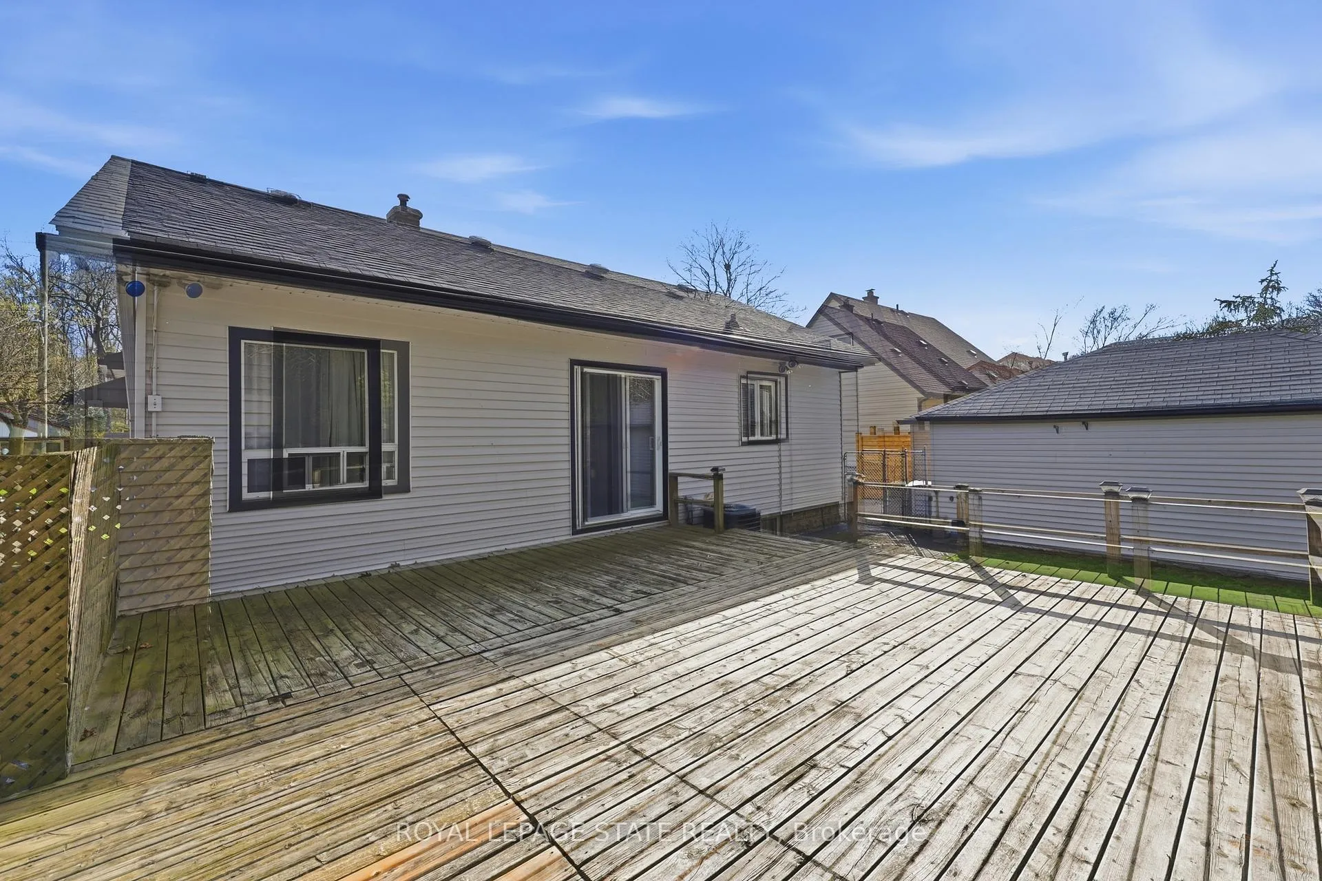 Photo 37 of 37 Central Park Avenue, Hamilton, Dundas — HOMEH