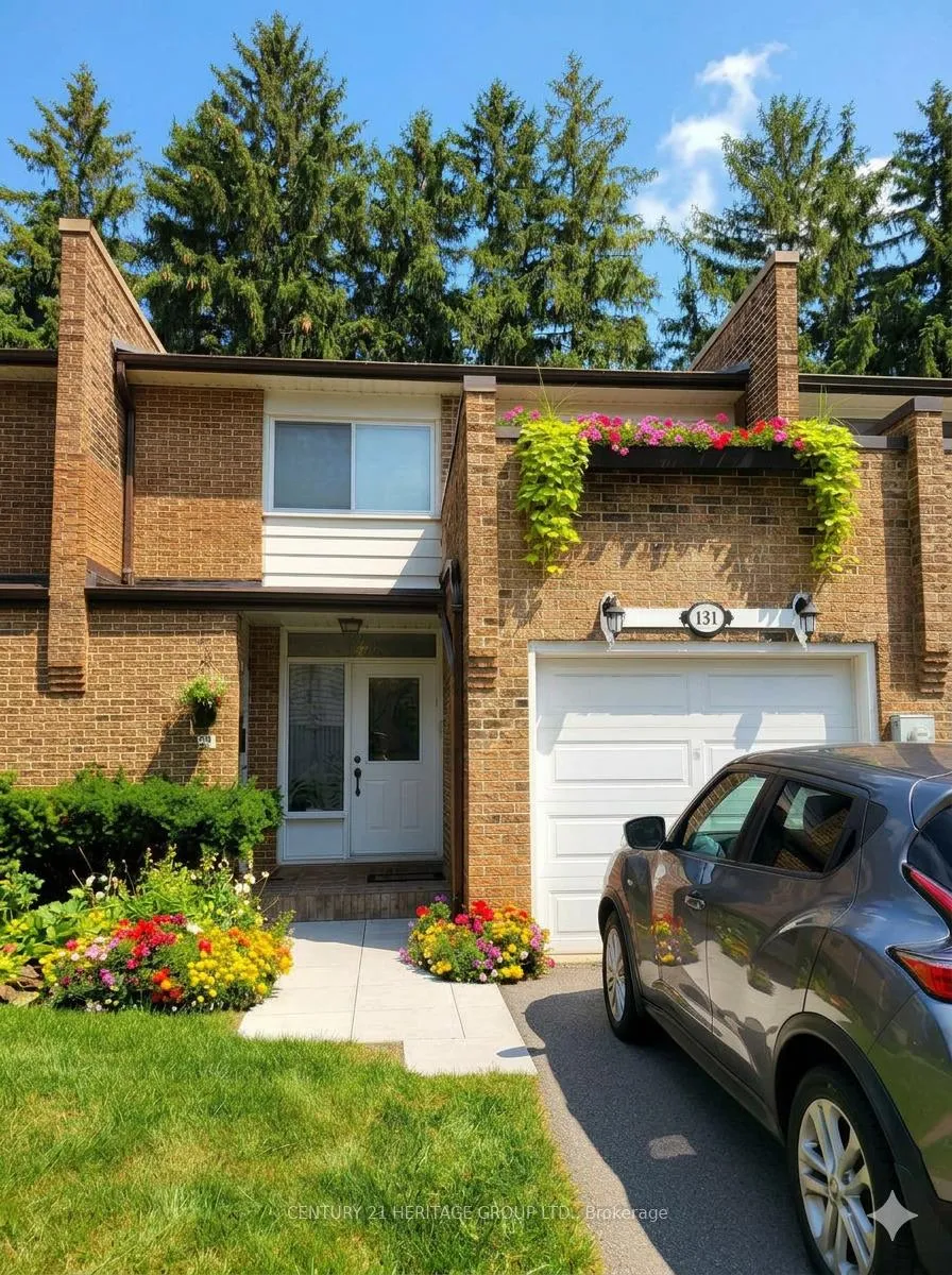 Front of 131 Black Hawk Way