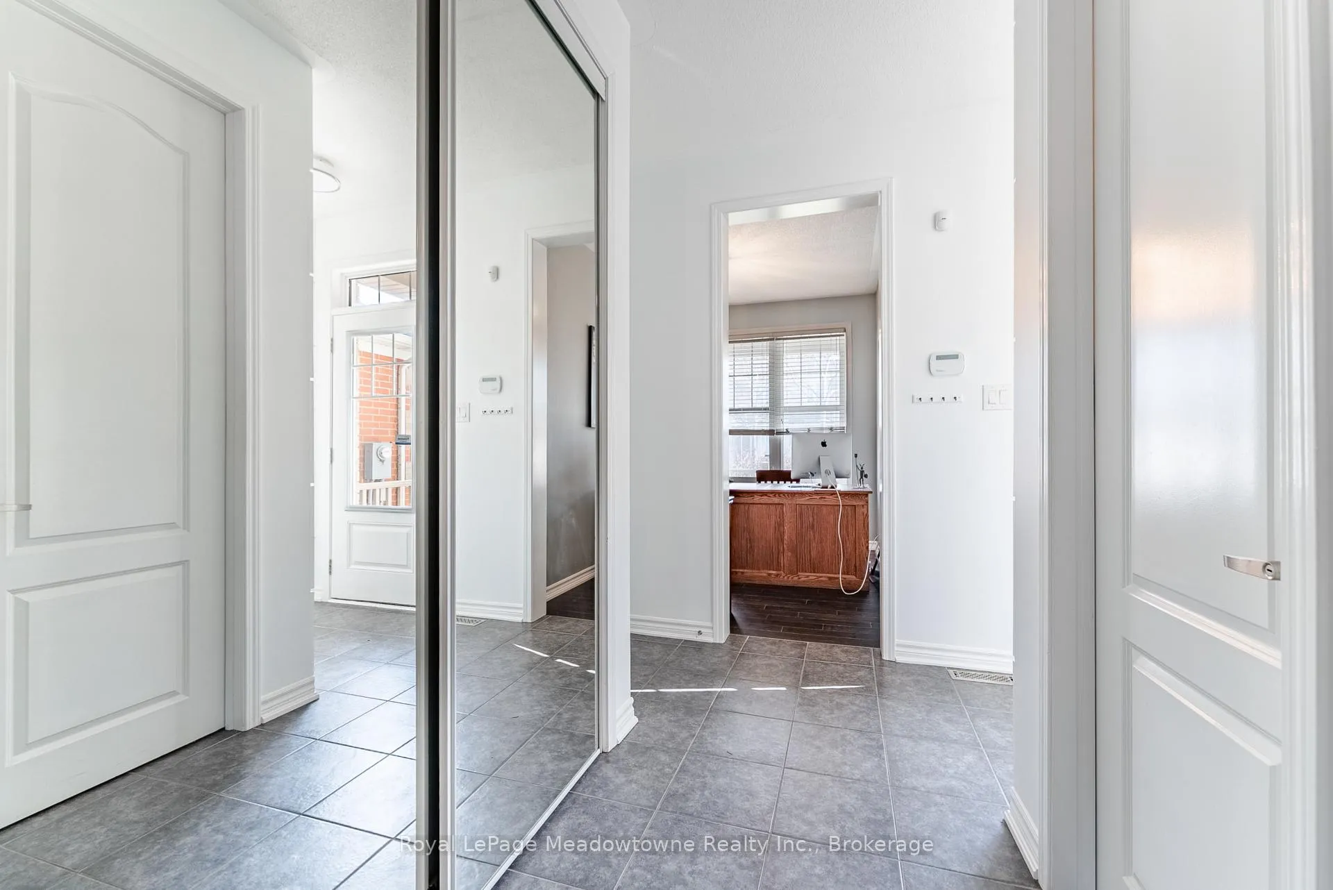 Photo 6 of 325 Gleave Terrace, Milton, Harrison — HOMEH