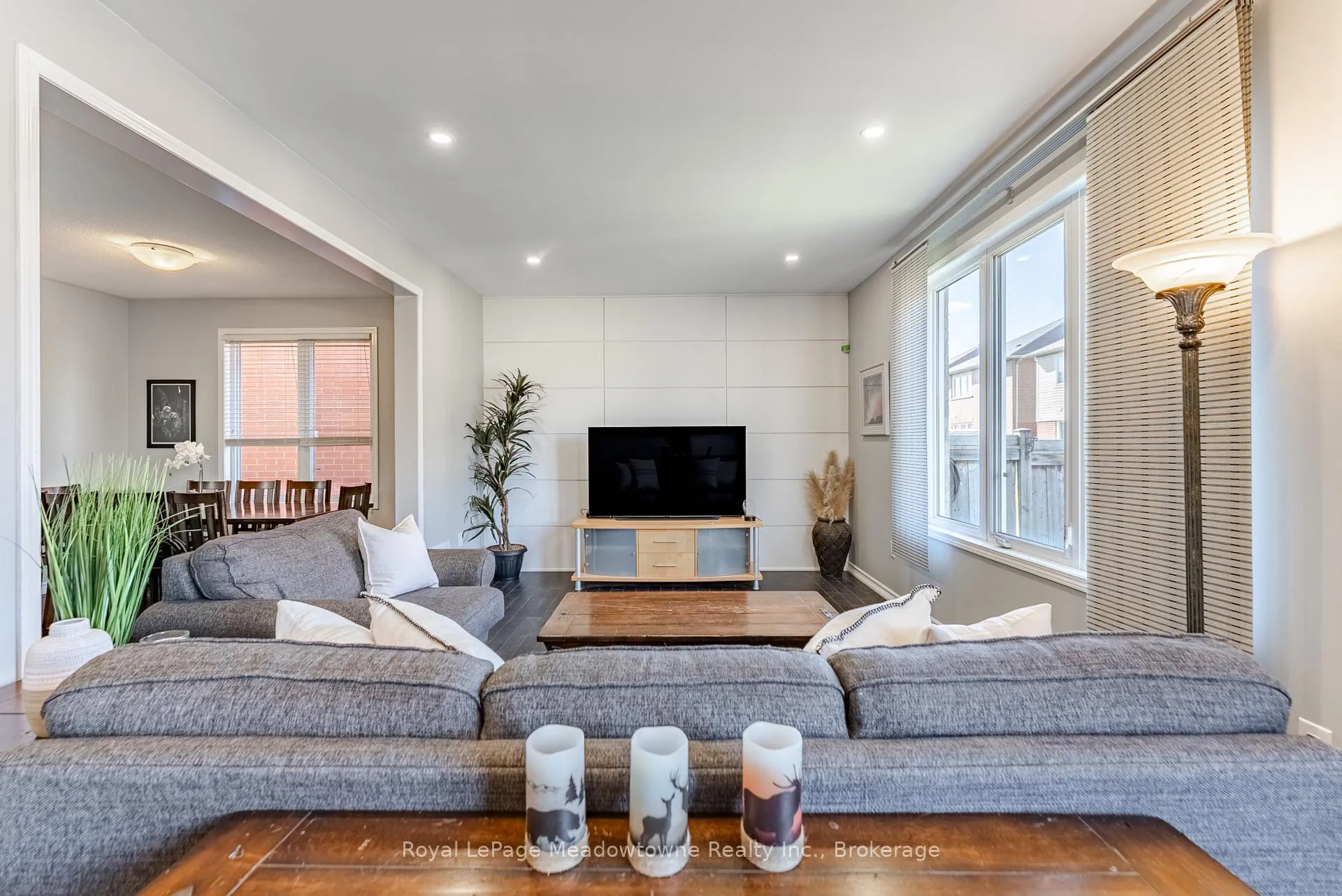 Photo 12 of 325 Gleave Terrace, Milton, Harrison — HOMEH