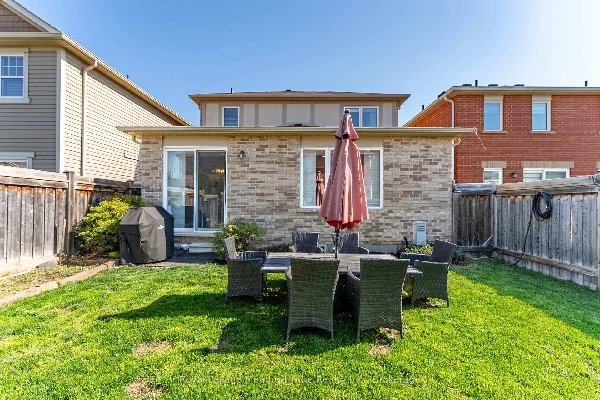 Photo 36 of 325 Gleave Terrace, Milton, Harrison — HOMEH