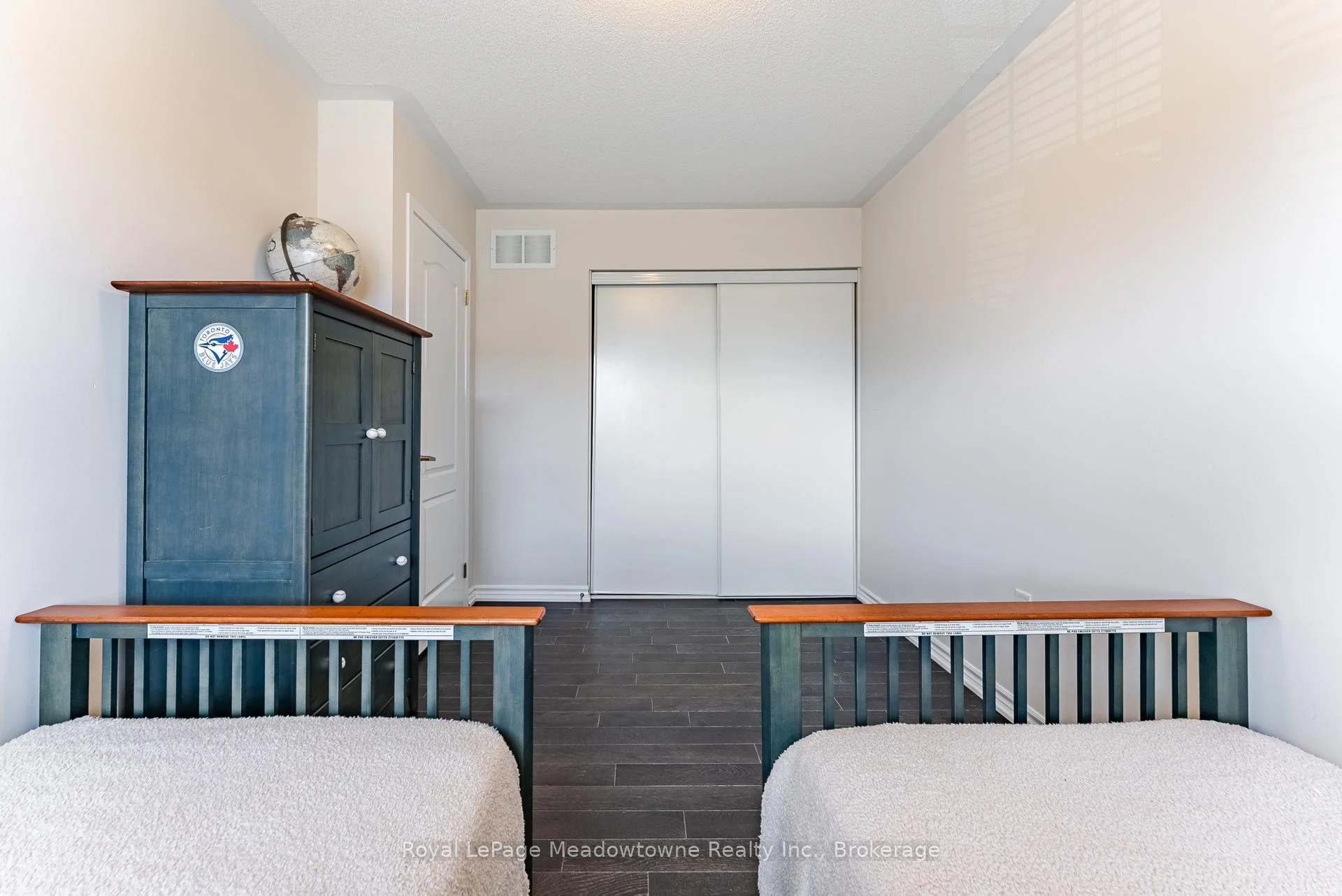 Photo 40 of 325 Gleave Terrace, Milton, Harrison — HOMEH