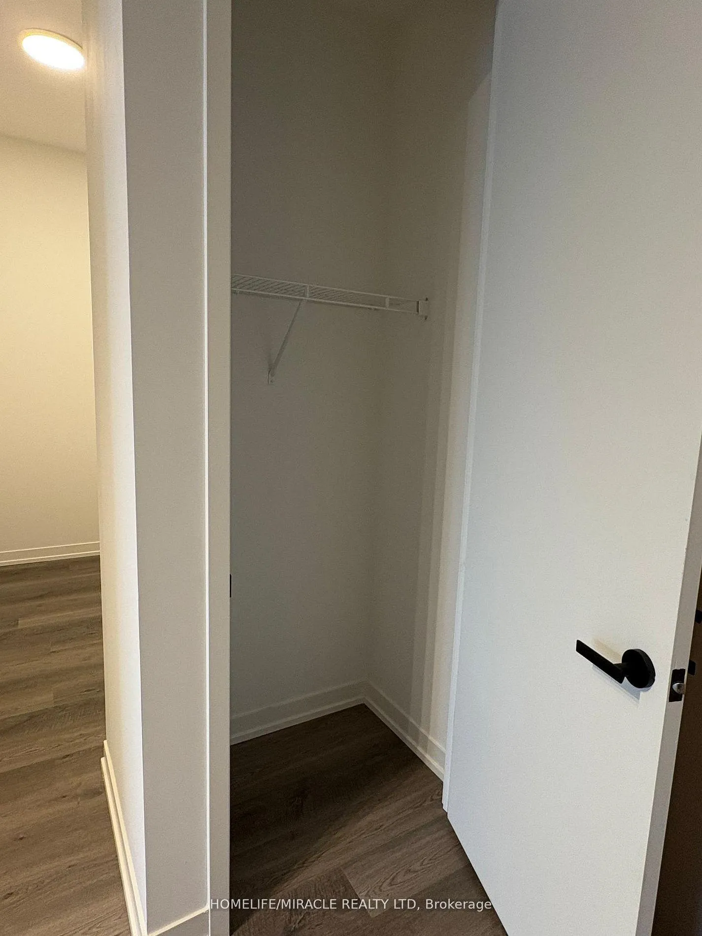 Photo 10 of Unit 607, 8 Interchange Way, Vaughan, Vaughan Corporate Centre — HOMEH