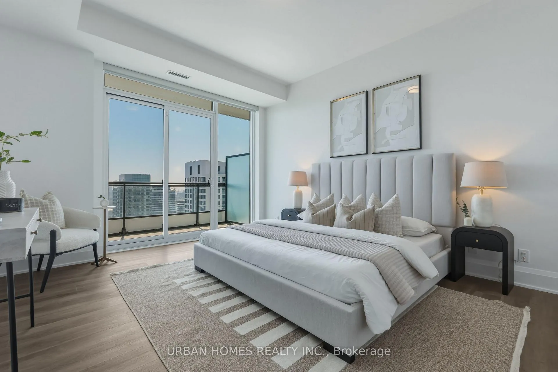 Photo 10 of Unit 3602, 65 Broadway Avenue, Toronto, Mount Pleasant West — HOMEH