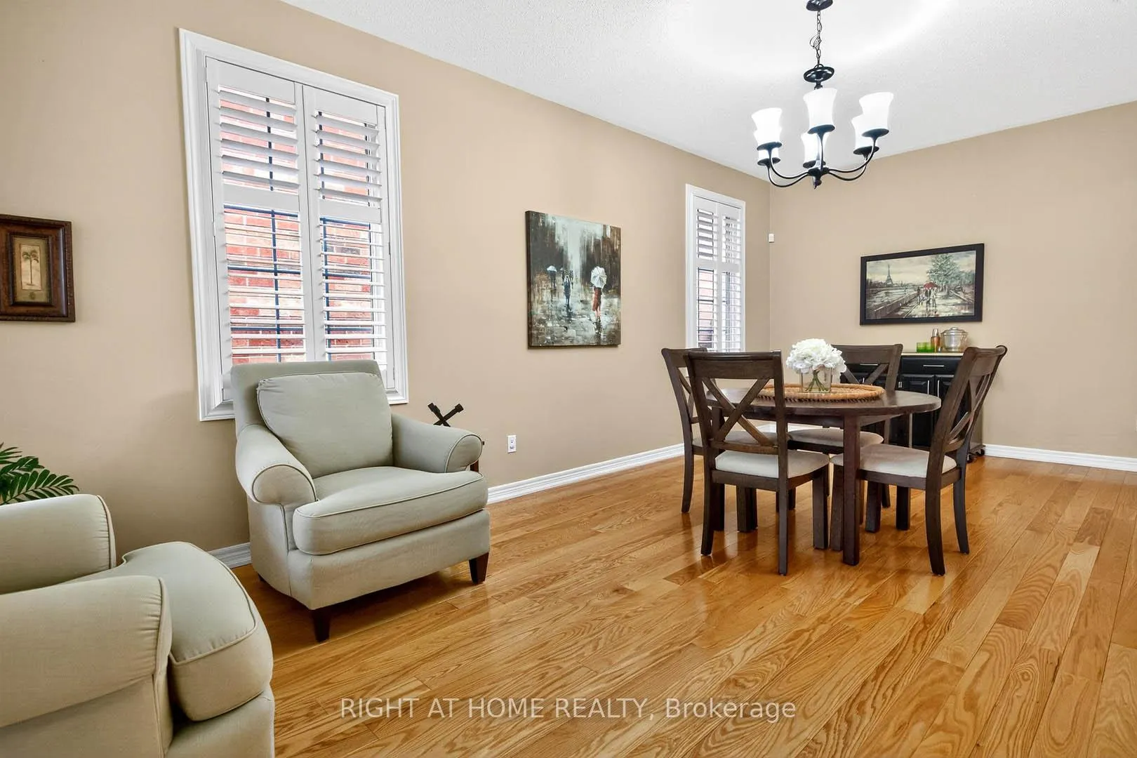 Photo 9 of 7 Messina Avenue, Brampton, Bram West — HOMEH
