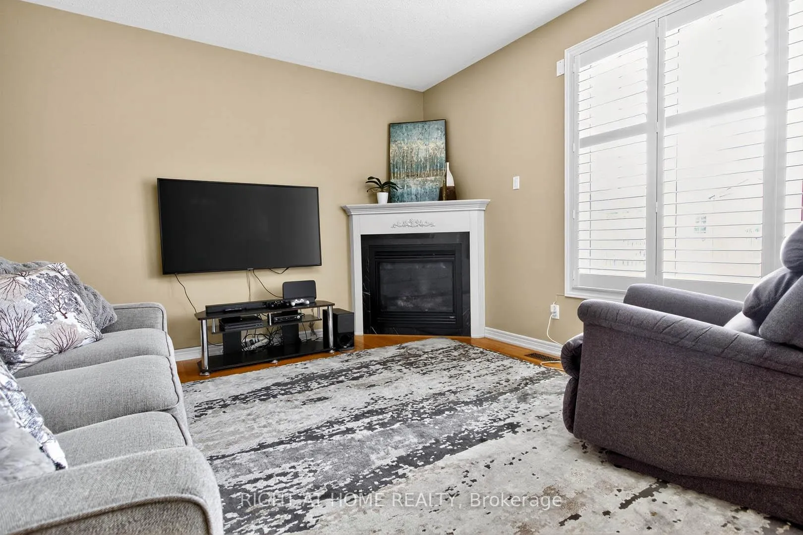 Photo 16 of 7 Messina Avenue, Brampton, Bram West — HOMEH