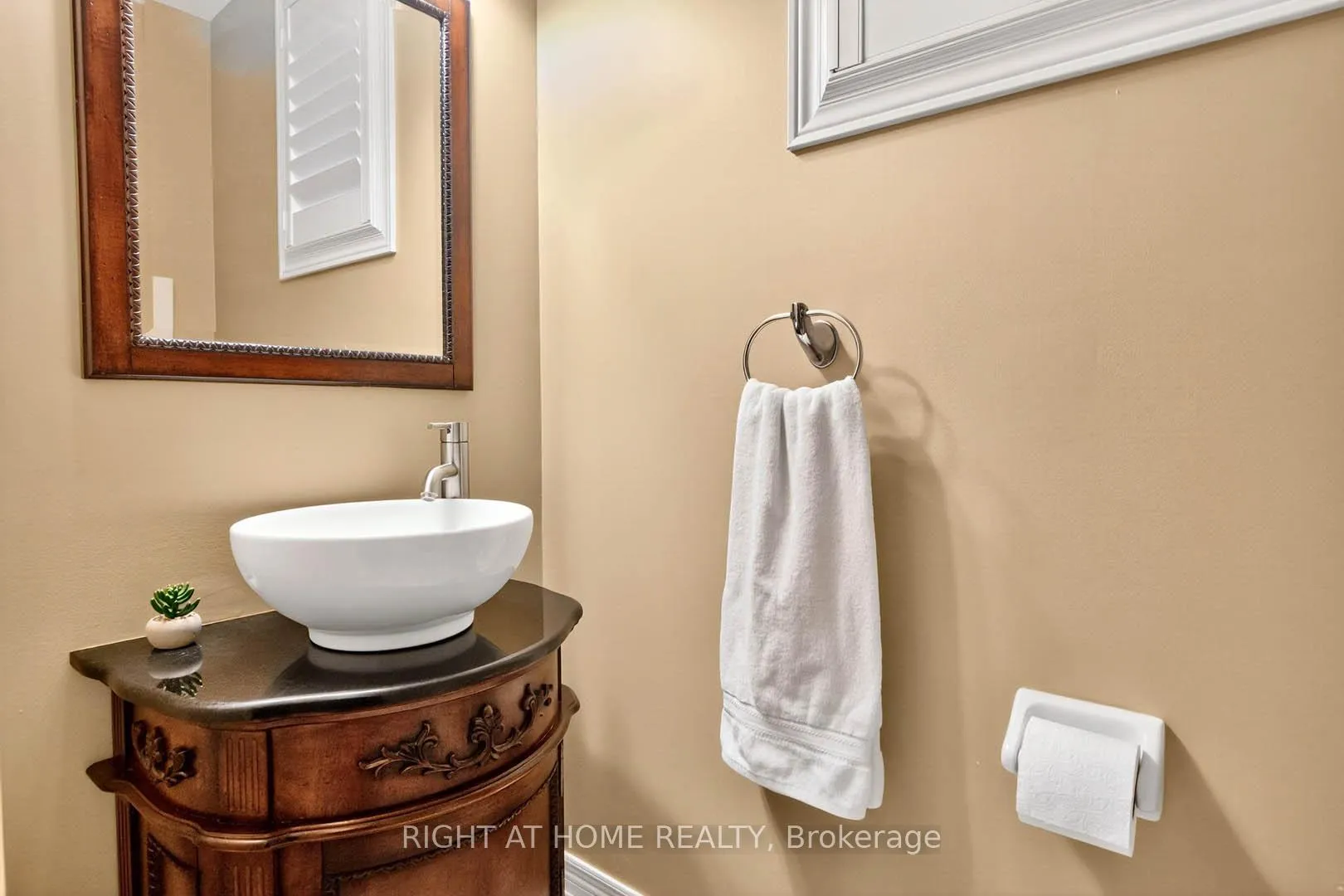 Photo 17 of 7 Messina Avenue, Brampton, Bram West — HOMEH