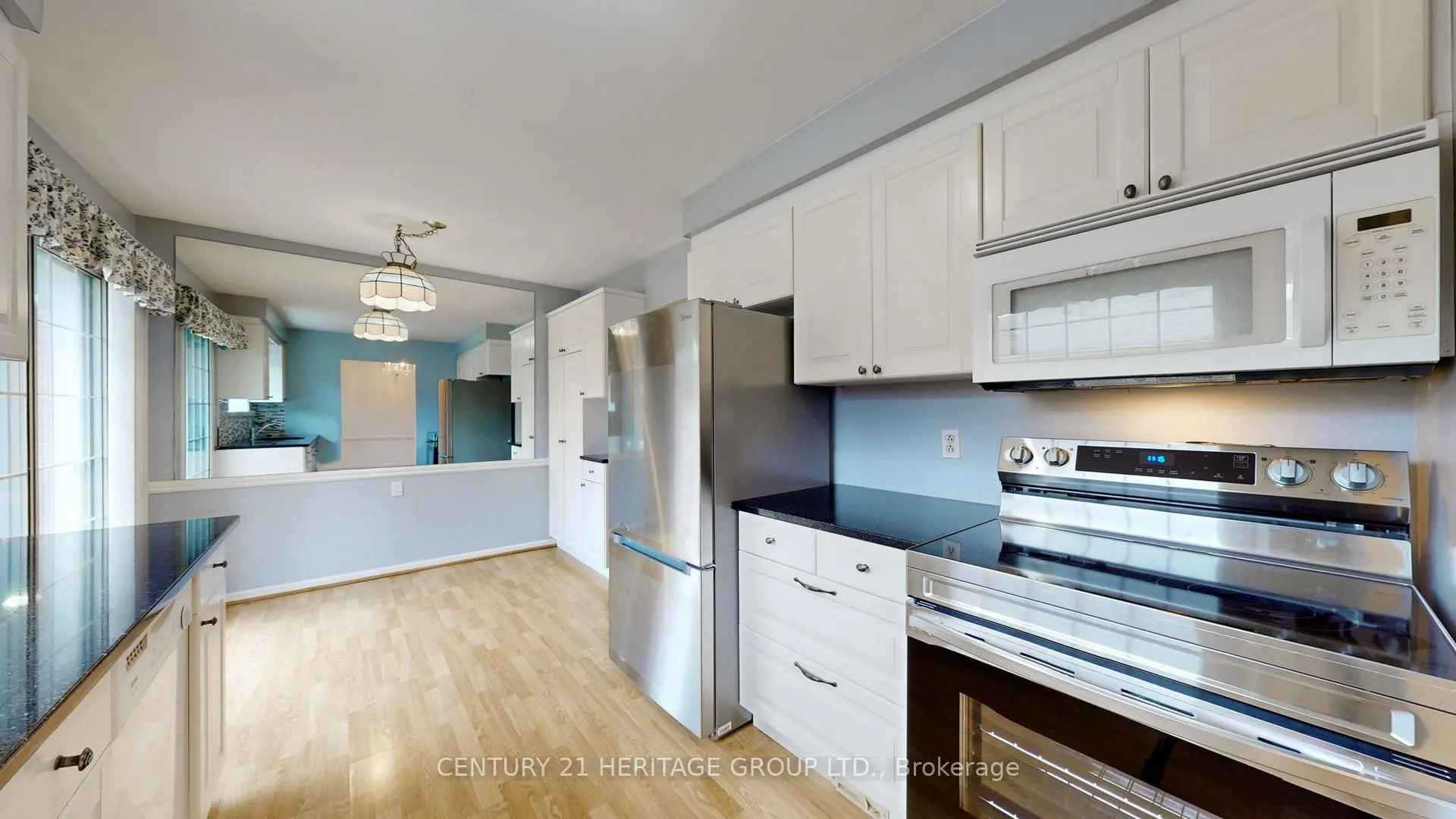 Photo 13 of 1 Dunsinane Drive, Markham, Royal Orchard — HOMEH