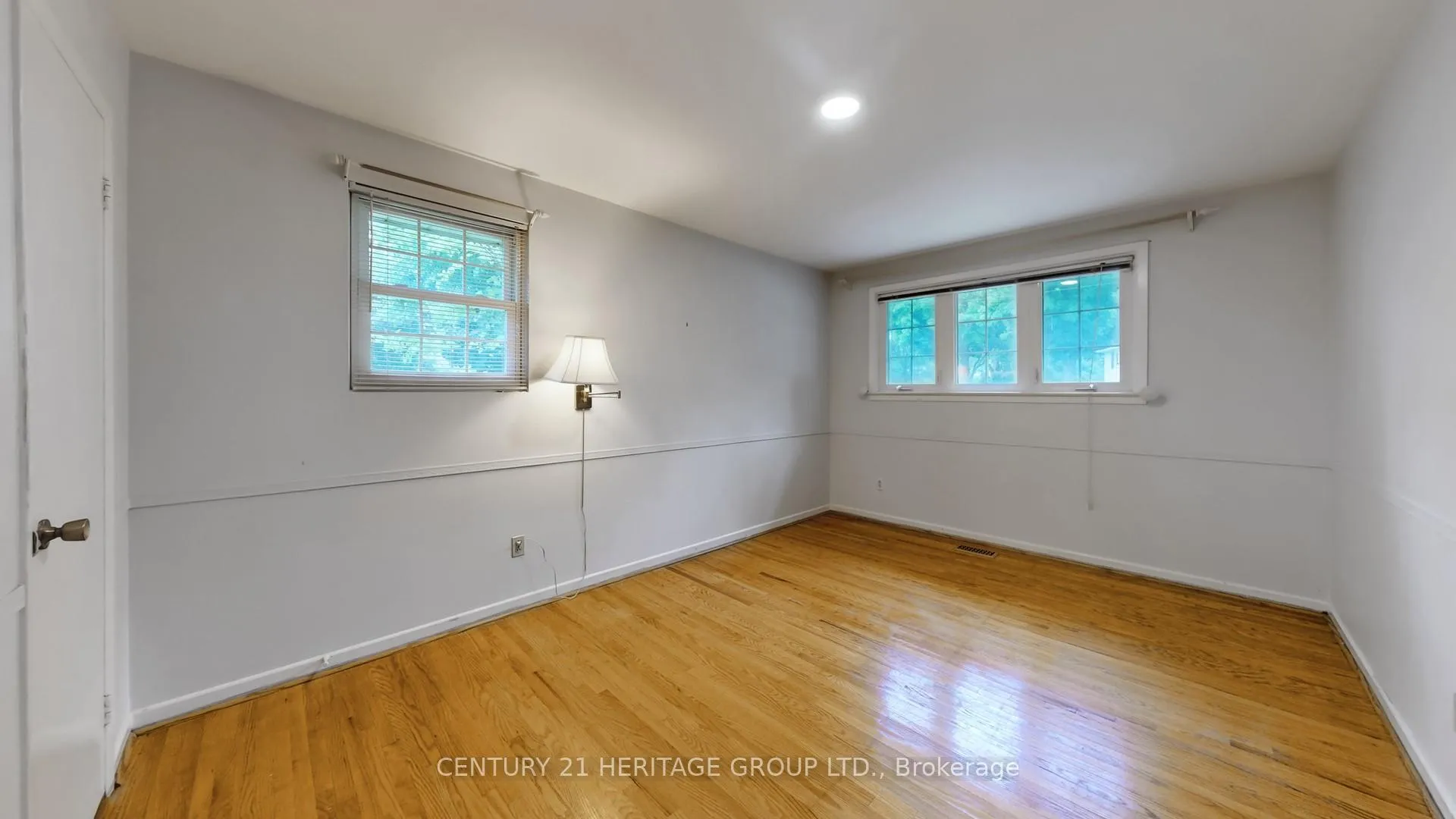 Photo 17 of 1 Dunsinane Drive, Markham, Royal Orchard — HOMEH
