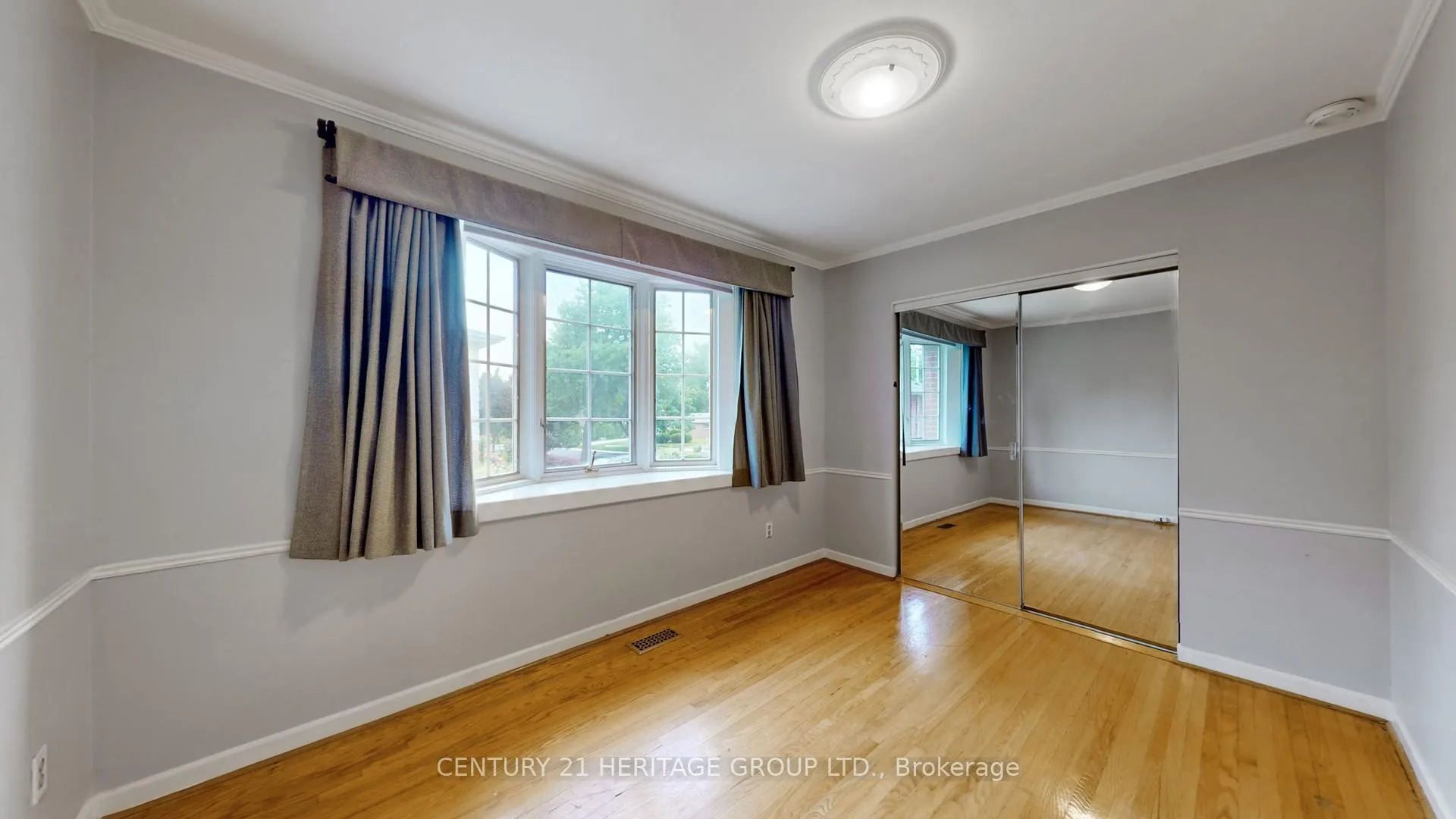 Photo 23 of 1 Dunsinane Drive, Markham, Royal Orchard — HOMEH