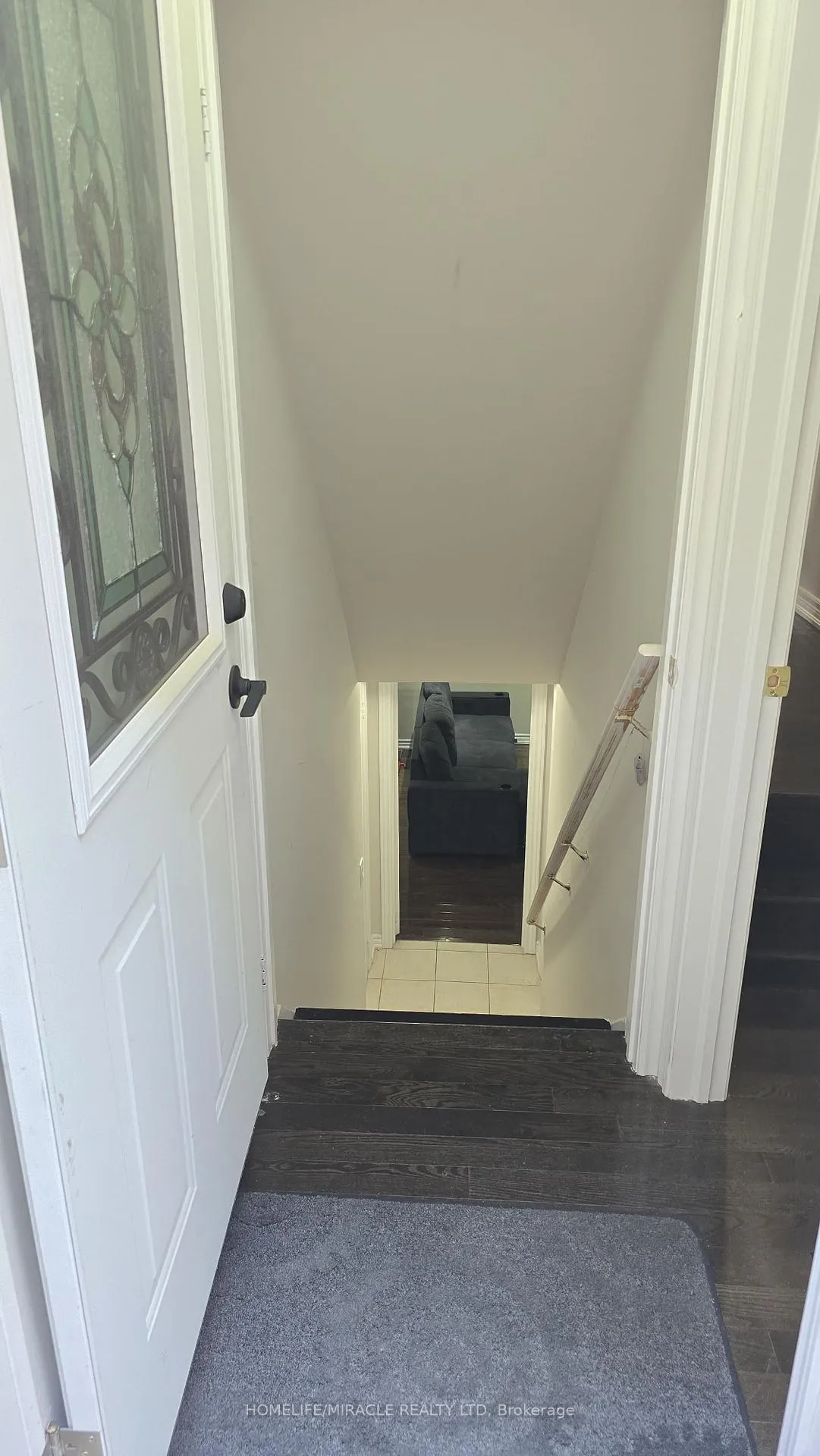 Photo 2 of 59 Castle Oaks Cross, Brampton, Bram East — HOMEH