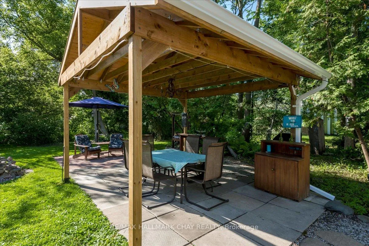 Photo 8 of 930 Gilmore Avenue, Innisfil, Lefroy — HOMEH