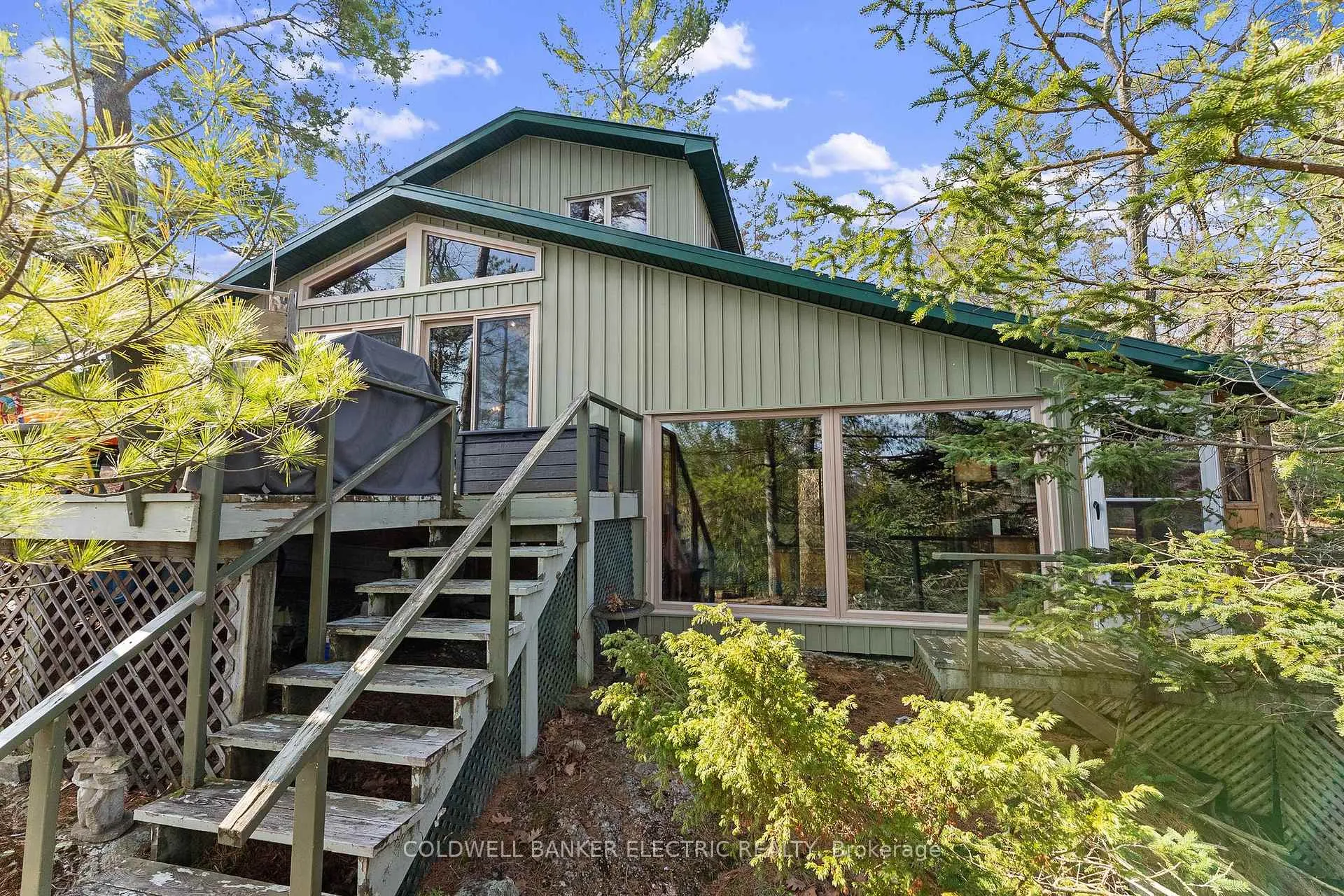 Photo 2 of 2711 Channel View Lane, Selwyn — HOMEH