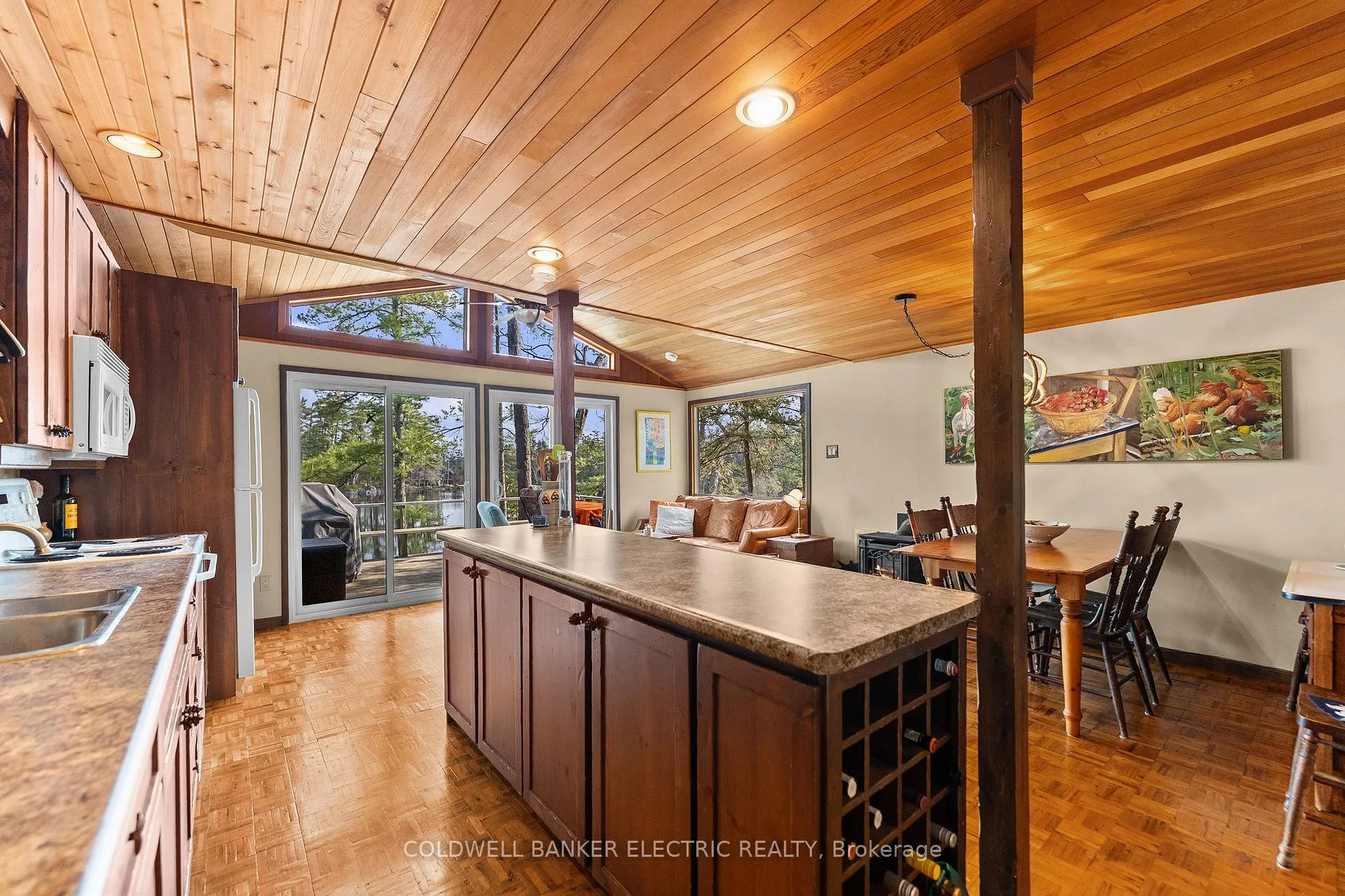 Photo 9 of 2711 Channel View Lane, Selwyn — HOMEH