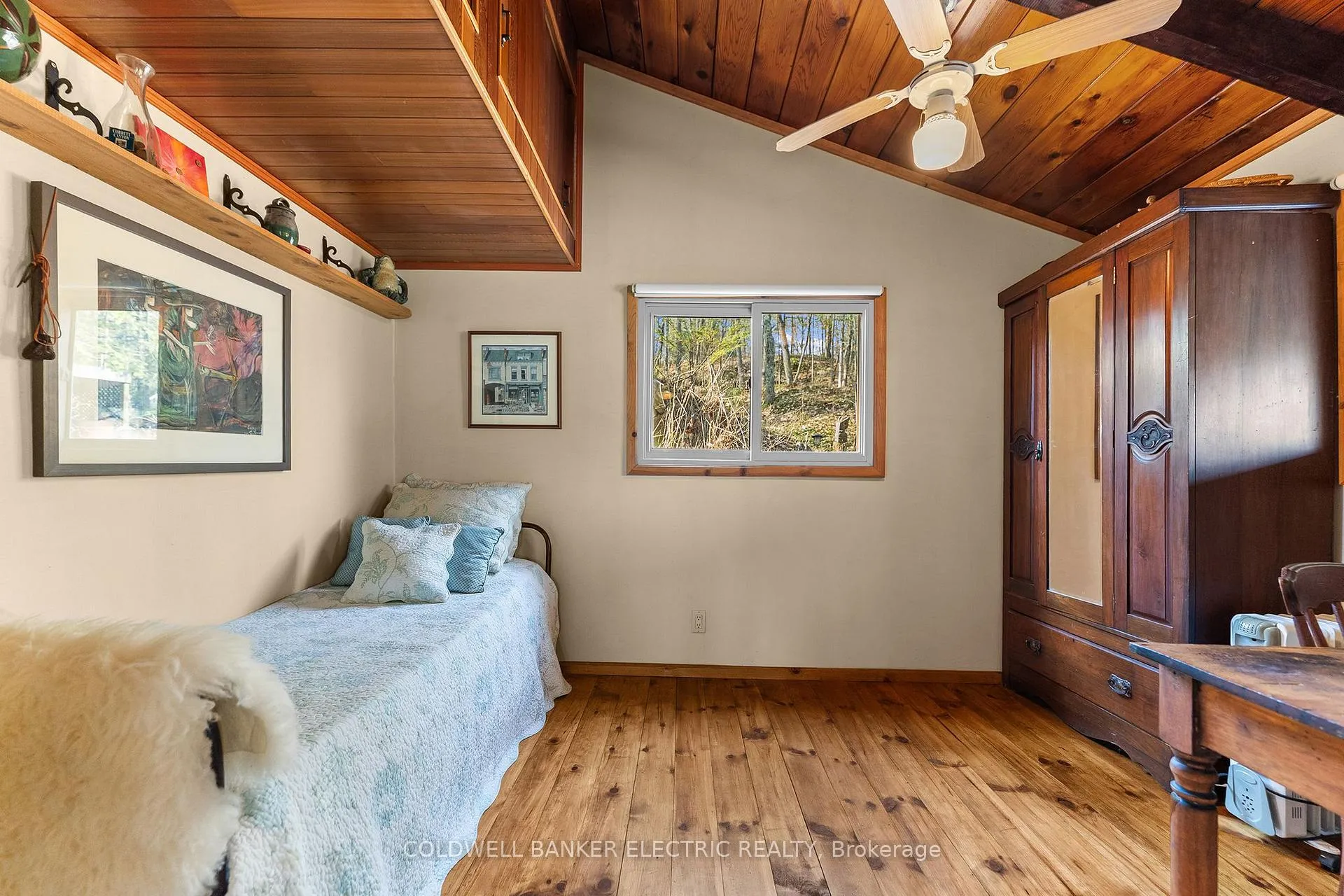 Photo 17 of 2711 Channel View Lane, Selwyn — HOMEH