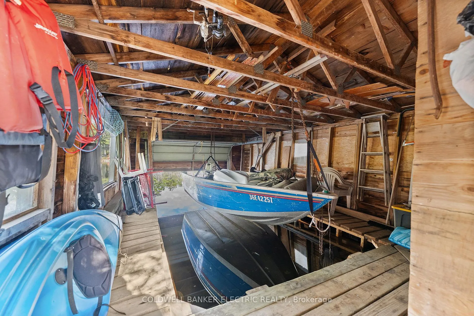 Photo 25 of 2711 Channel View Lane, Selwyn — HOMEH
