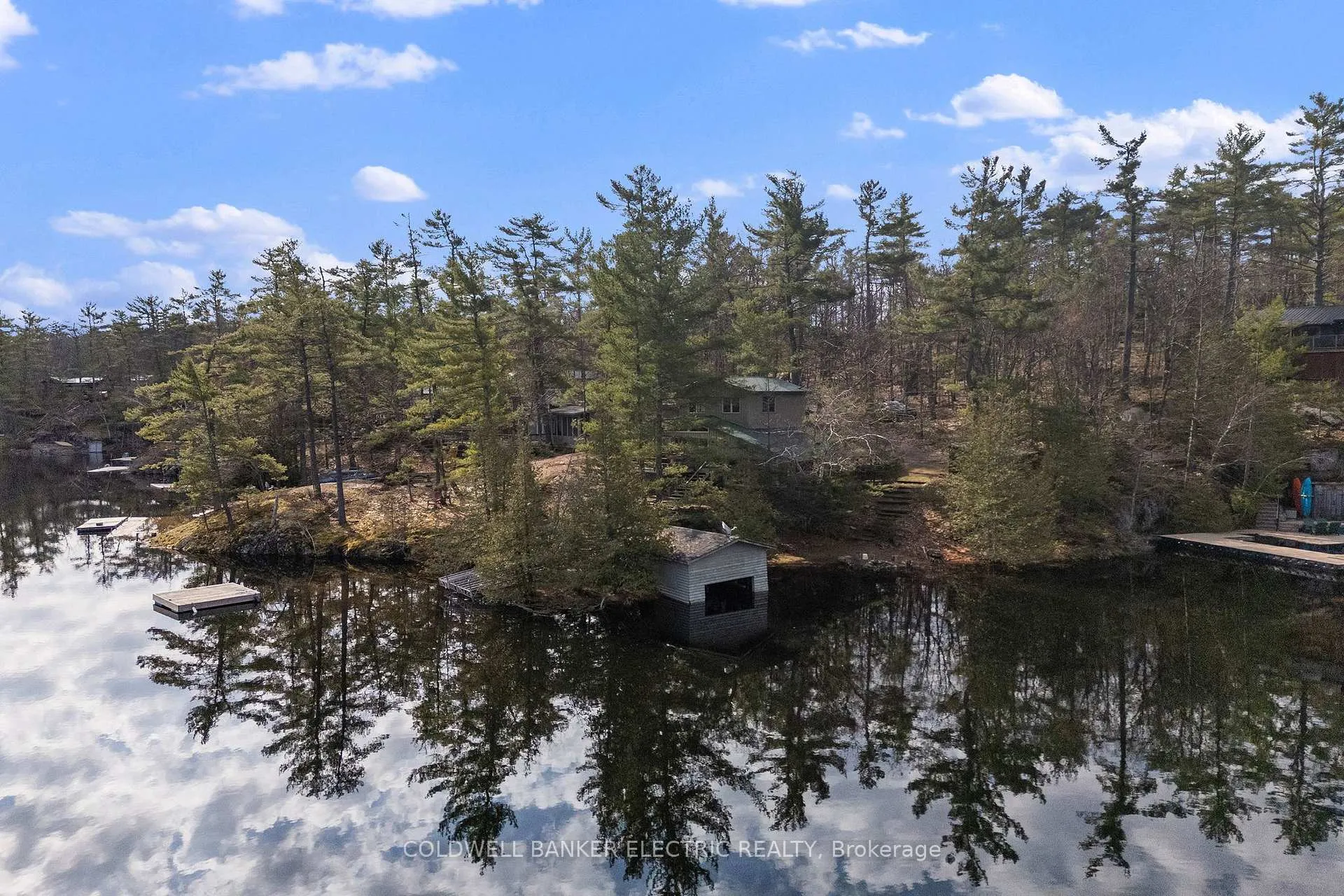 Photo 37 of 2711 Channel View Lane, Selwyn — HOMEH