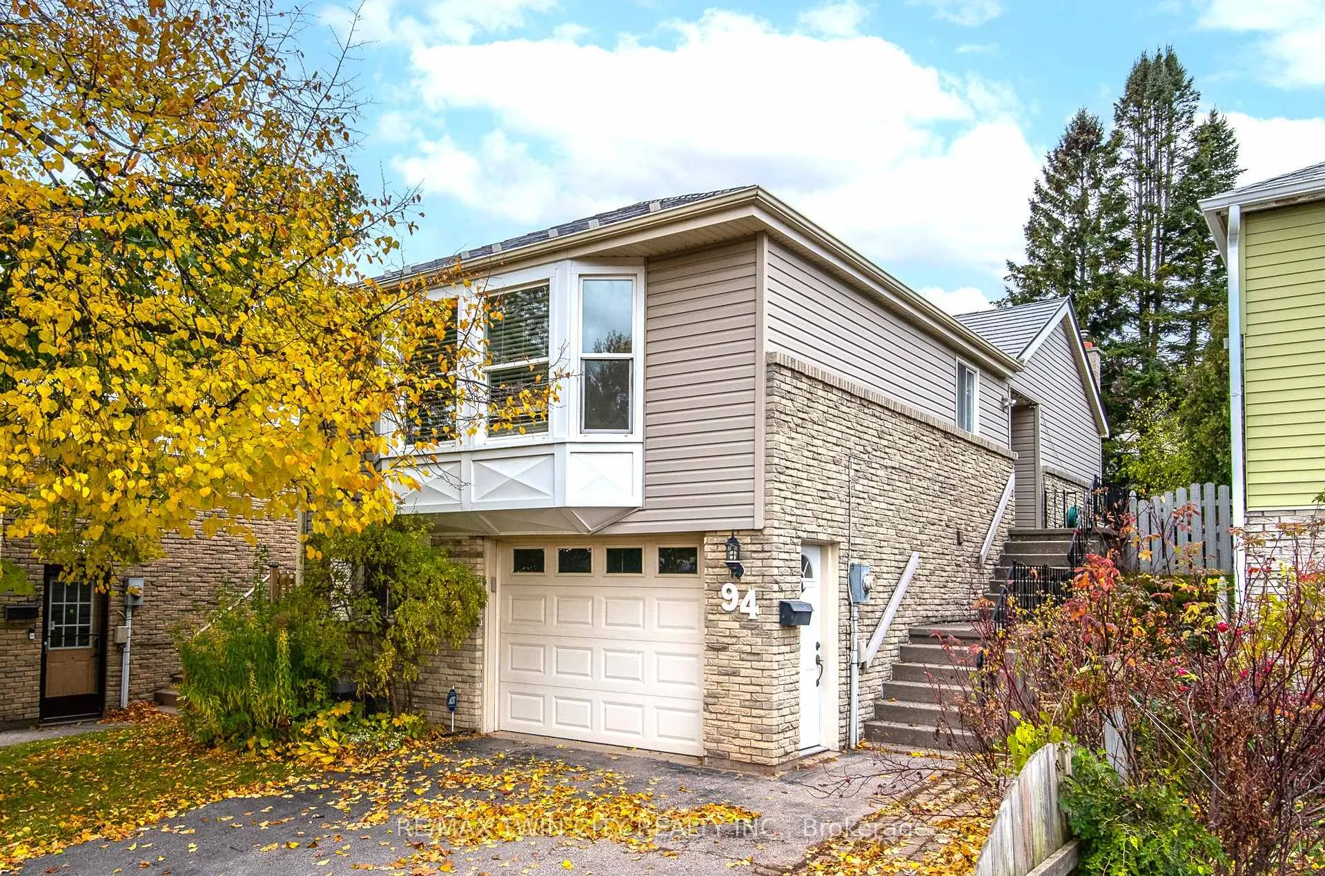 Photo 2 of 94 Macatee Place, Cambridge — HOMEH