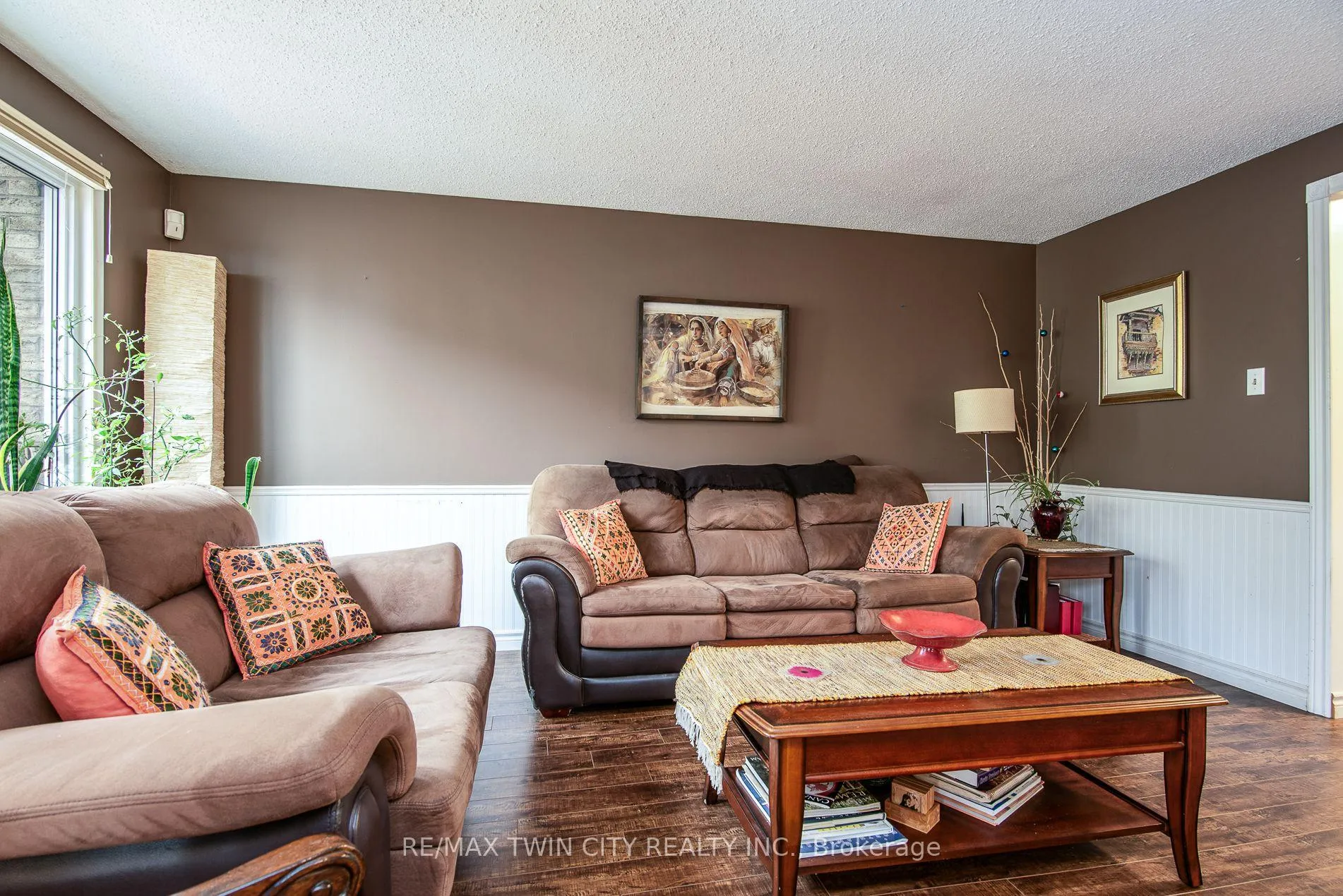 Photo 14 of 94 Macatee Place, Cambridge — HOMEH