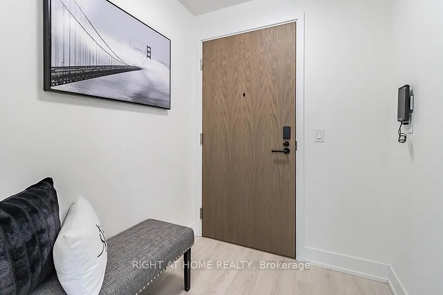 Photo 18 of Unit 1702, 10 Eva Road, Etobicoke, Etobicoke West Mall — HOMEH