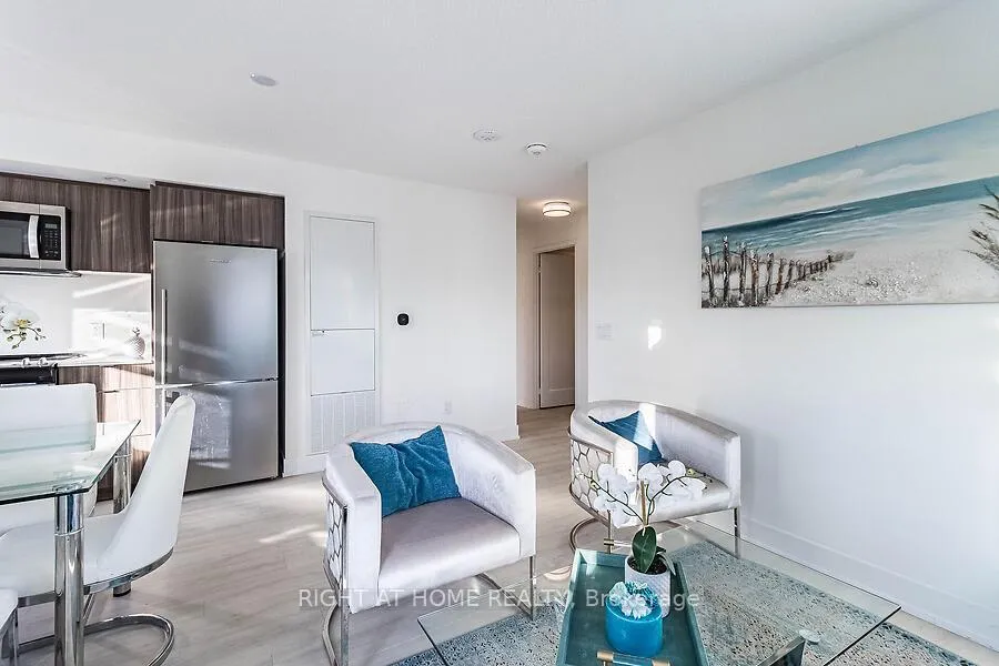Photo 27 of Unit 1702, 10 Eva Road, Etobicoke, Etobicoke West Mall — HOMEH
