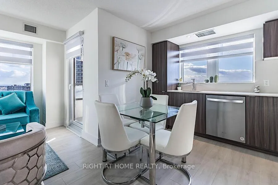 Photo 31 of Unit 1702, 10 Eva Road, Etobicoke, Etobicoke West Mall — HOMEH