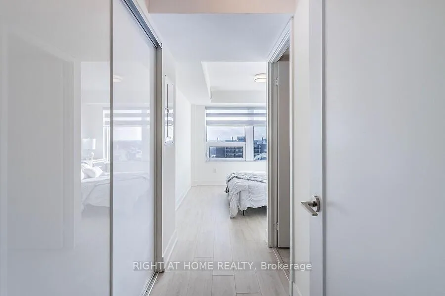 Photo 40 of Unit 1702, 10 Eva Road, Etobicoke, Etobicoke West Mall — HOMEH