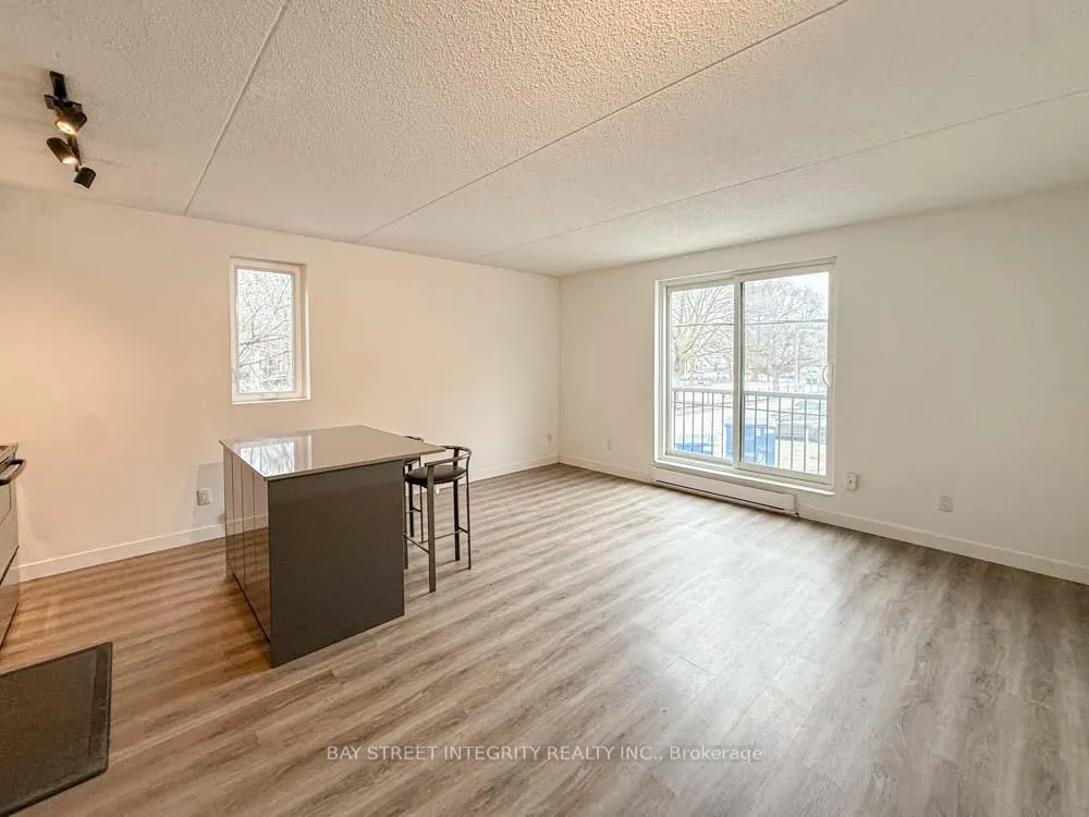 Photo 2 of Unit Unit 6, 678 Queen Street E, Toronto, South Riverdale — HOMEH