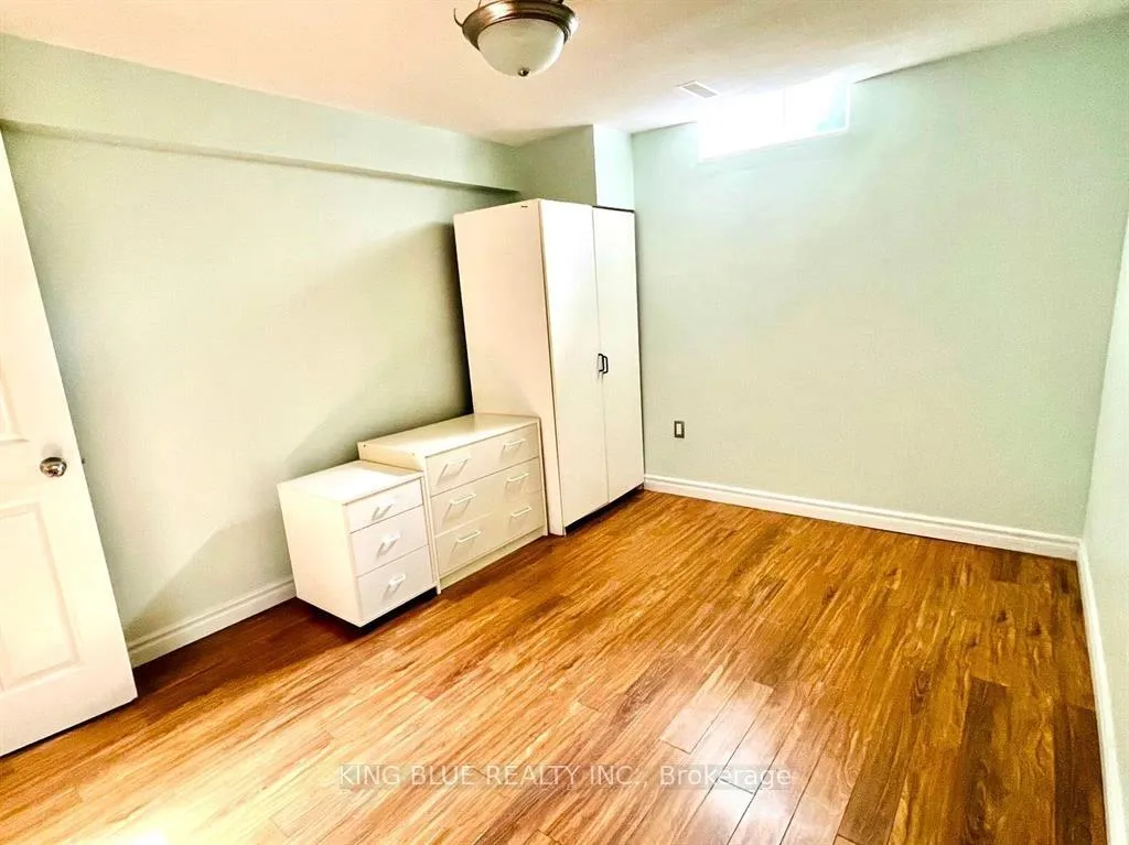 Photo 17 of 137 Appleby Crescent, Markham, Milliken Mills West — HOMEH
