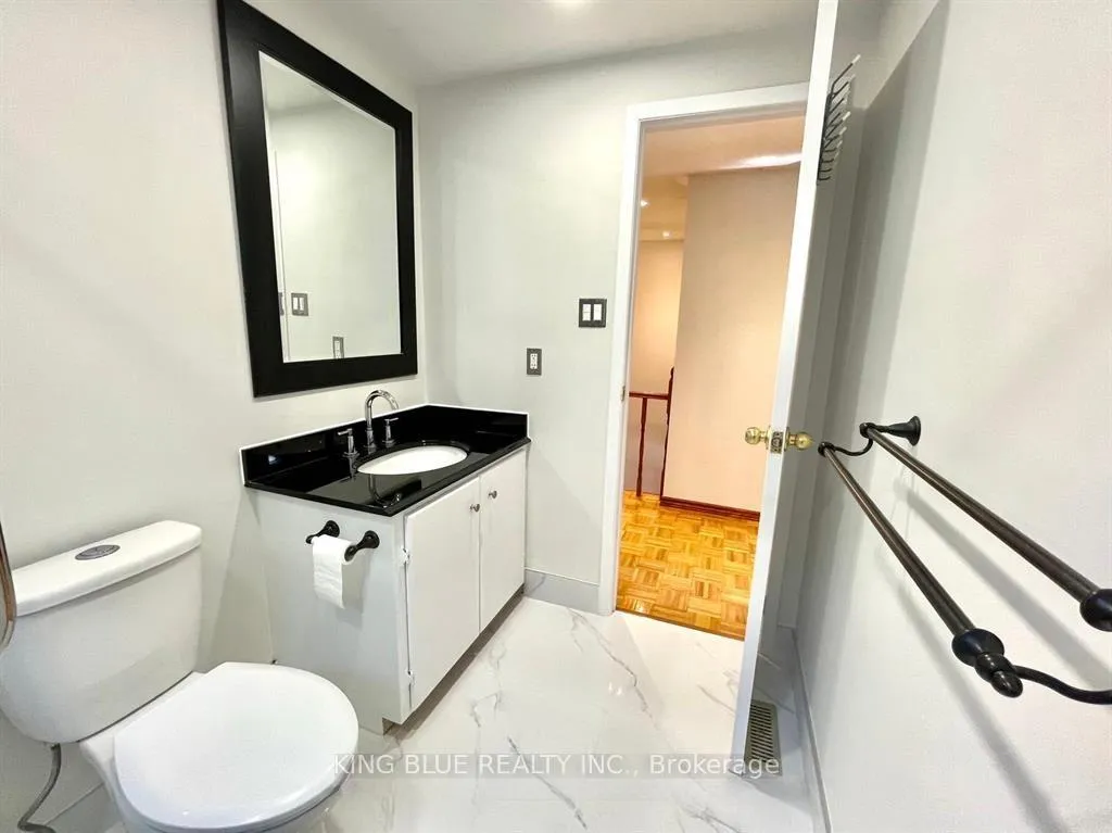 Photo 19 of 137 Appleby Crescent, Markham, Milliken Mills West — HOMEH