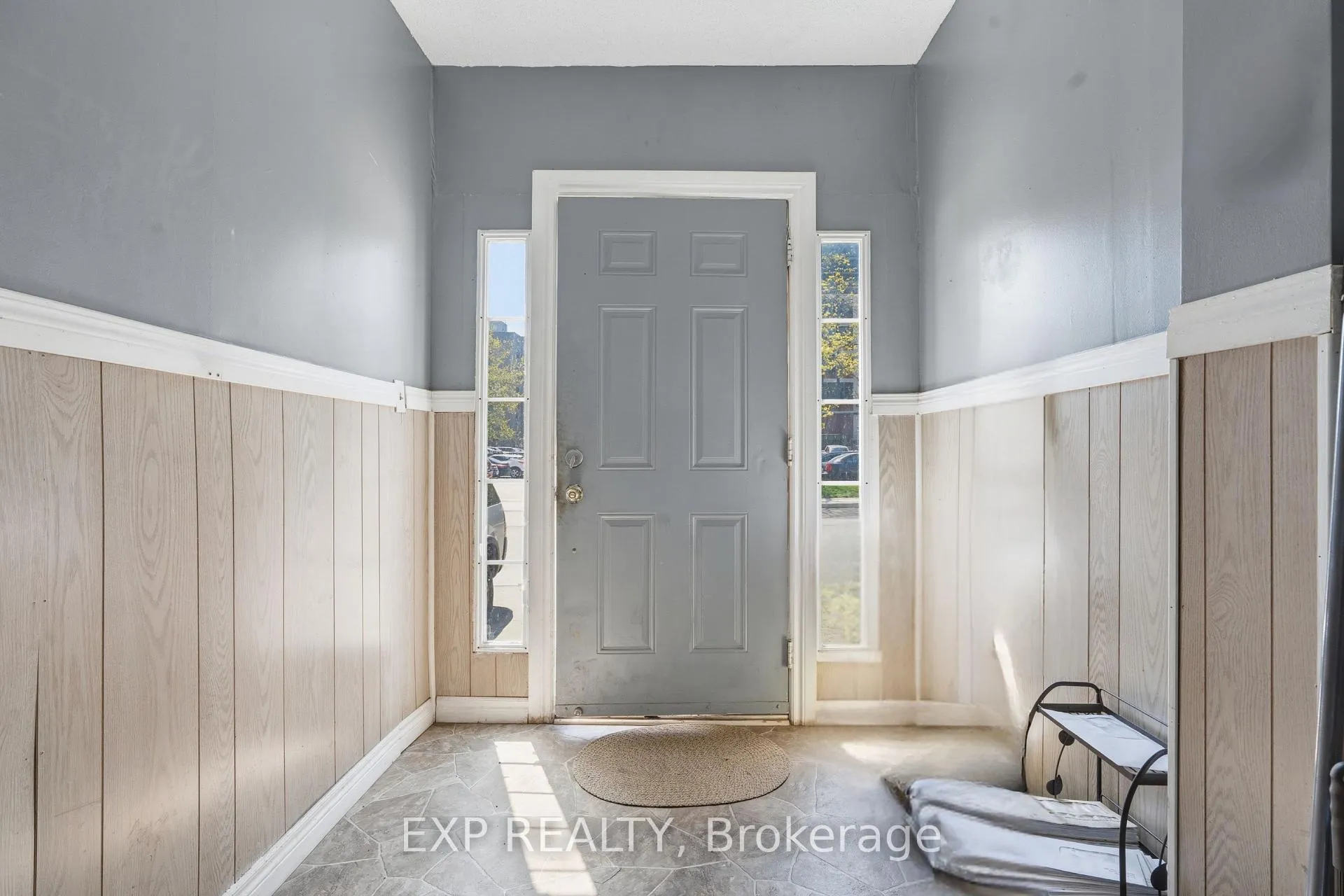 Photo 20 of 211 Rebecca Street, Hamilton, Beasley — HOMEH