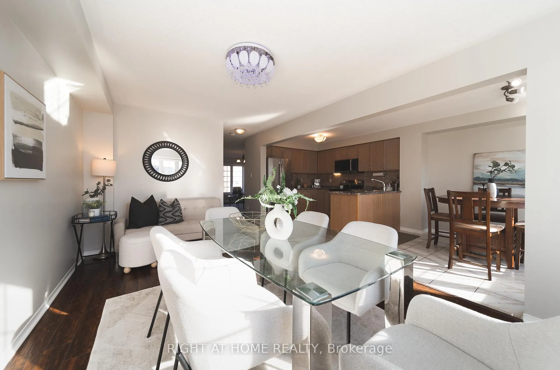 Photo 6 of 1251 Lamont Crescent, Milton, Clarke — HOMEH