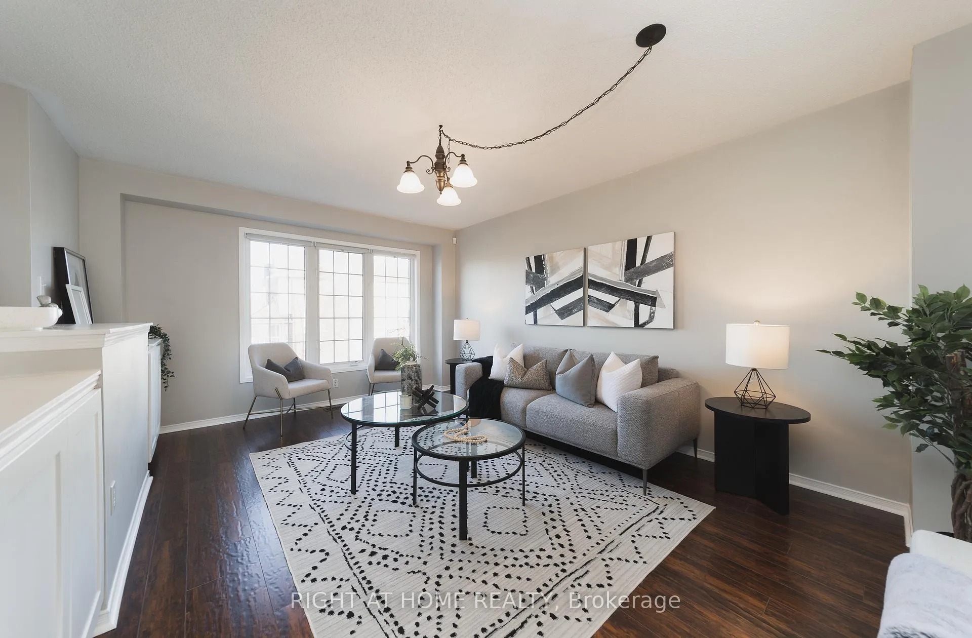 Photo 13 of 1251 Lamont Crescent, Milton, Clarke — HOMEH
