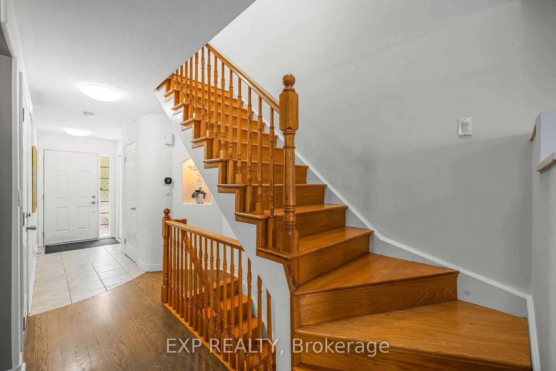Photo 3 of 8A Hainer Street, St. Catharines, Western Hill — HOMEH